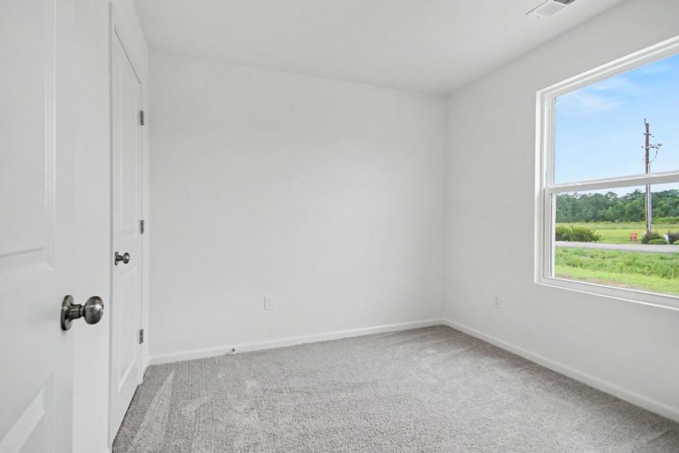 84 Vintage Way Property Photo 5