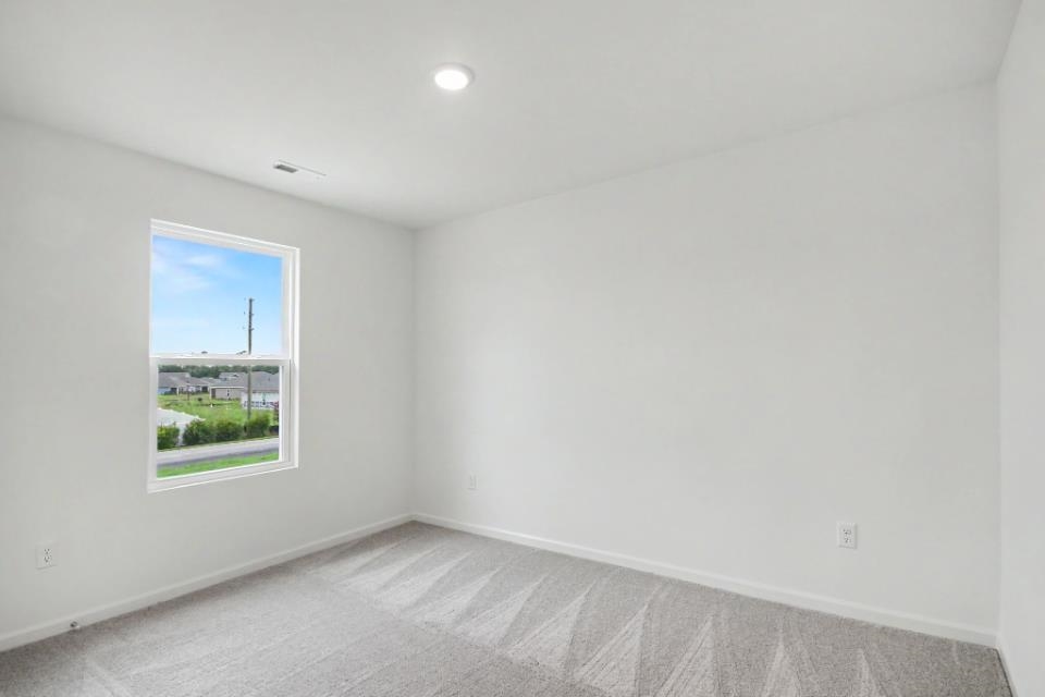 70 Vintage Way Property Photo 5