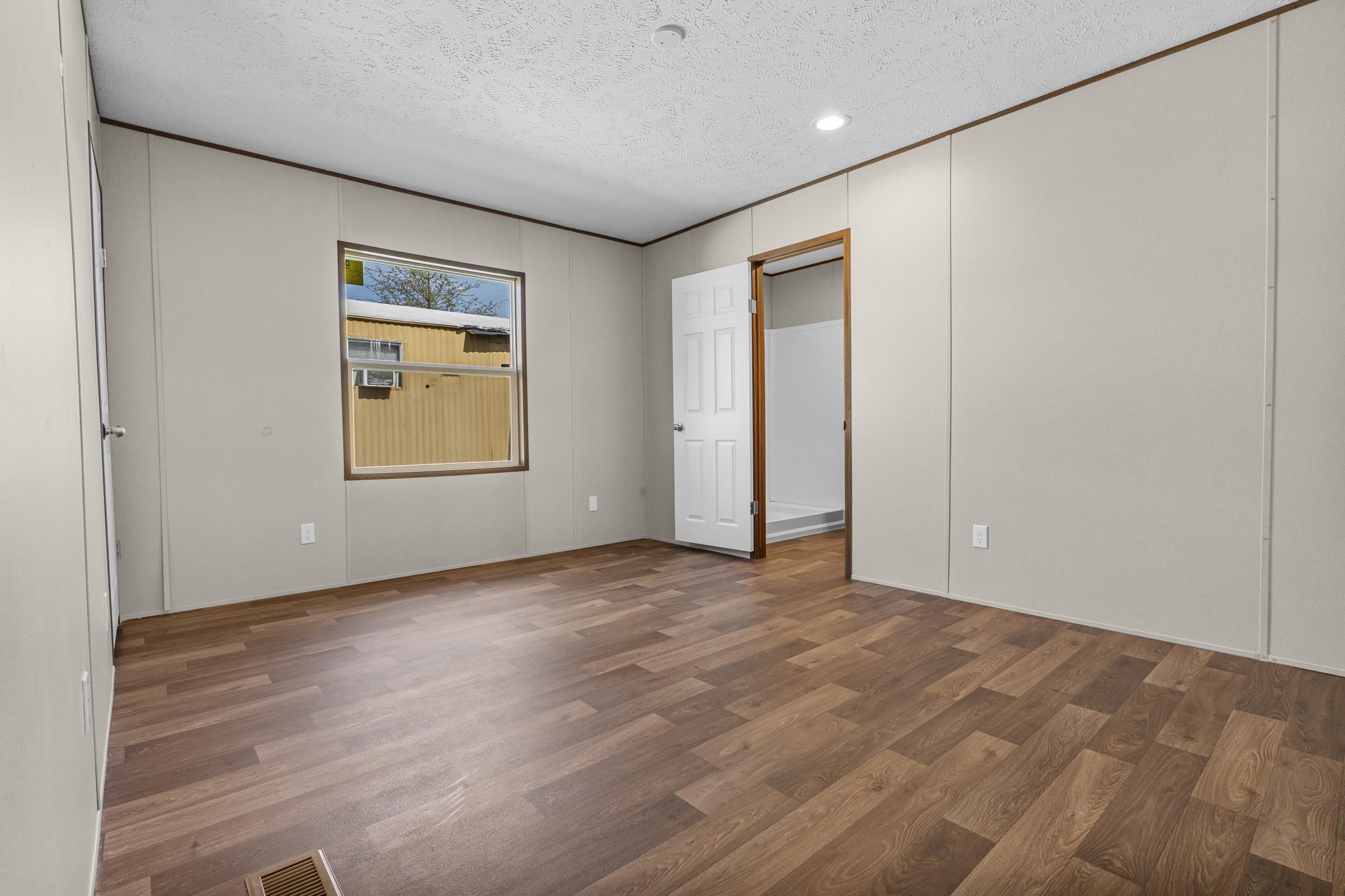 600 Ermine Rd Property Photo 12