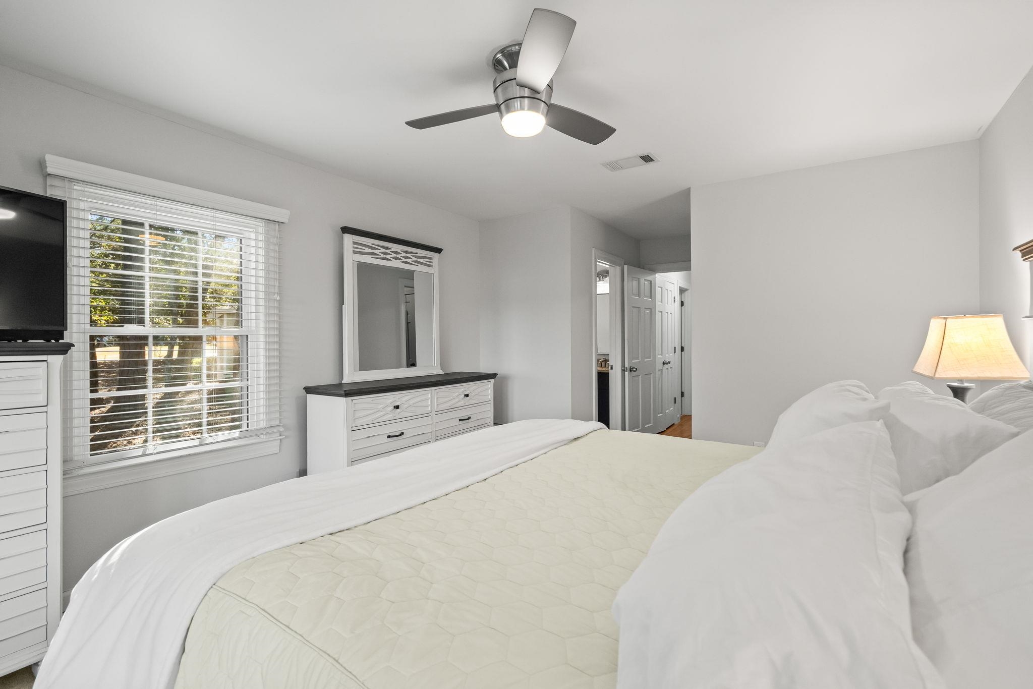 3030 Oak Grove Bend Property Photo 21