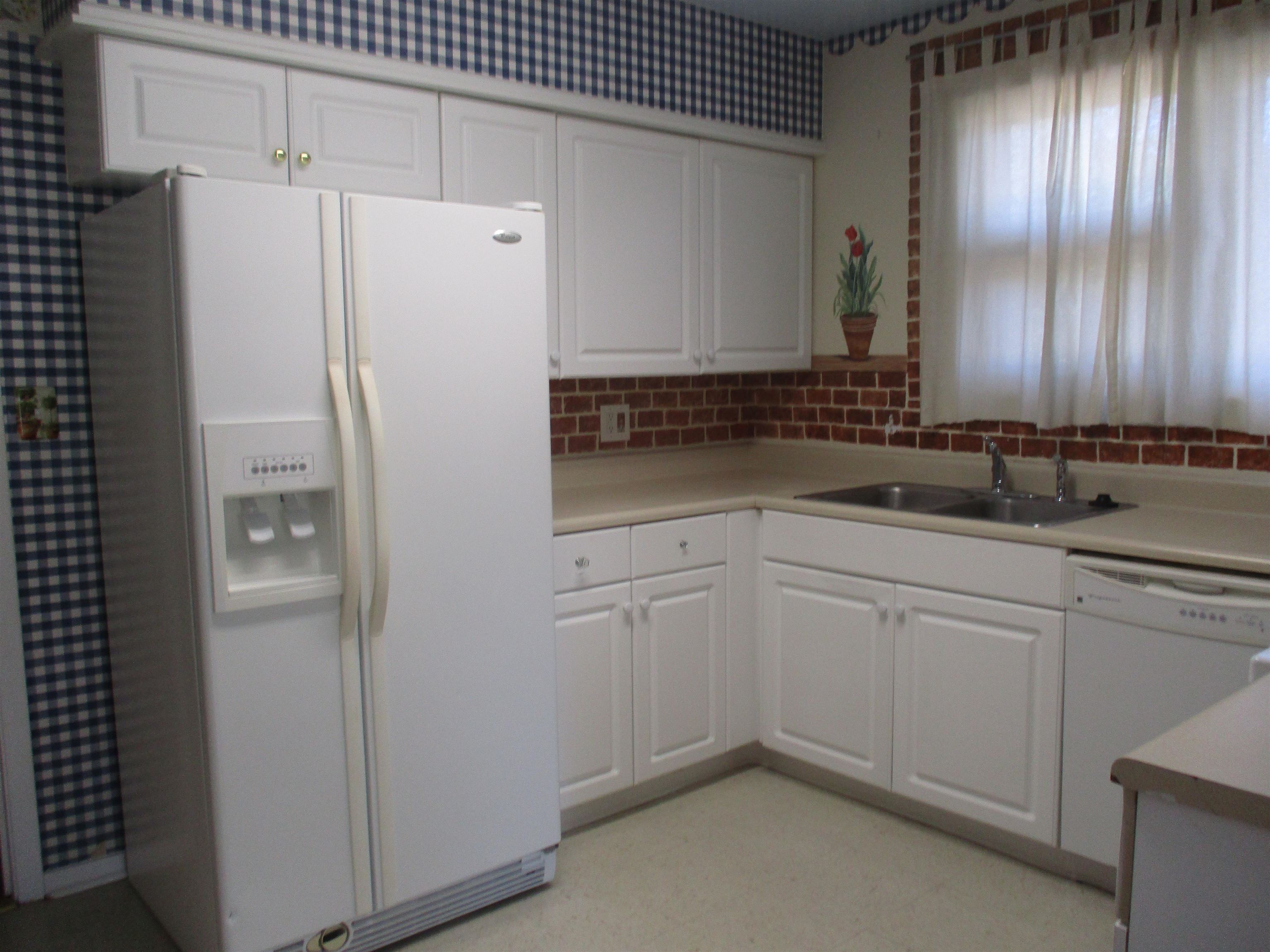 3752 Tea Rose St. Property Photo 3