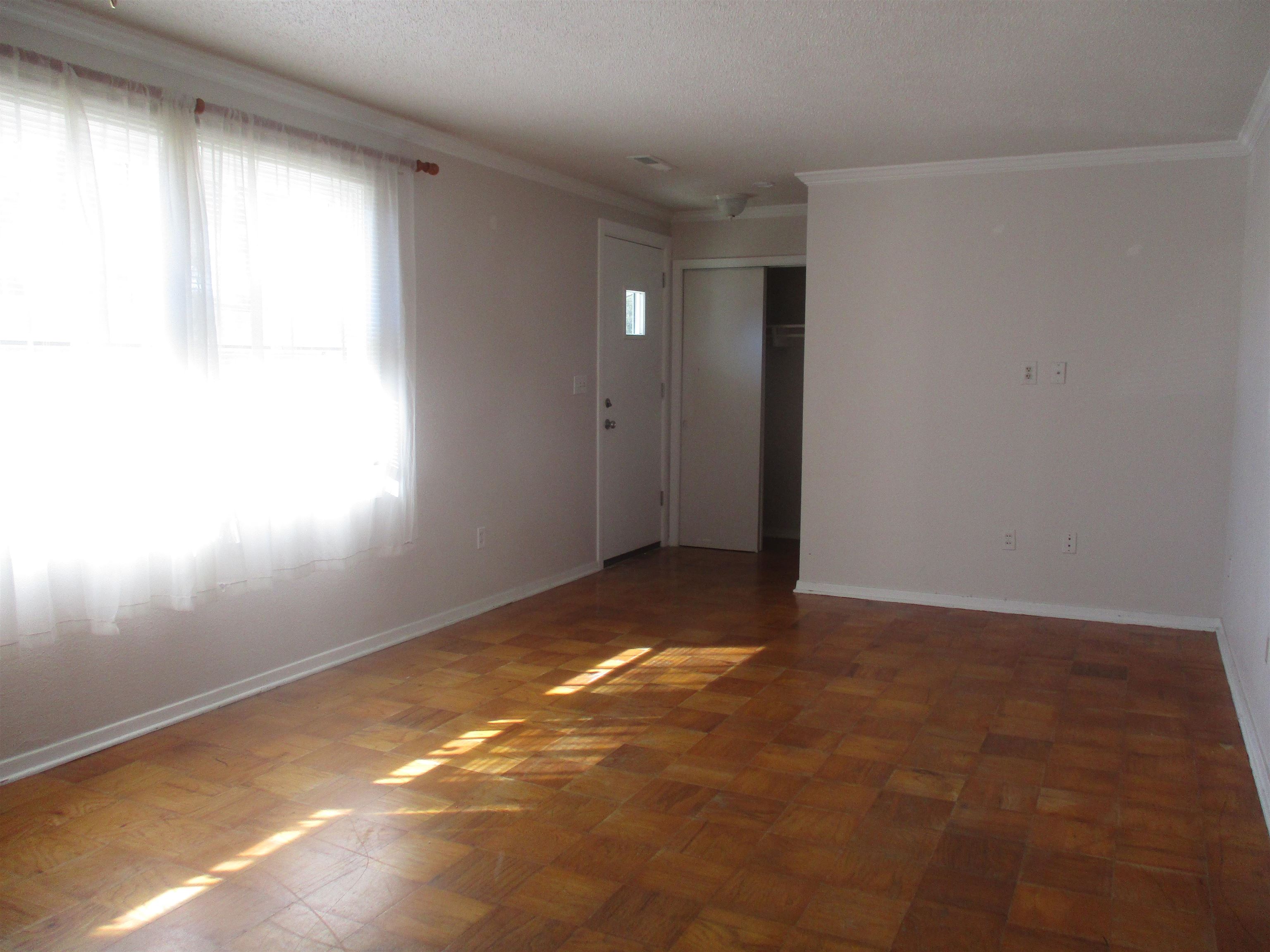 3752 Tea Rose St. Property Photo 5