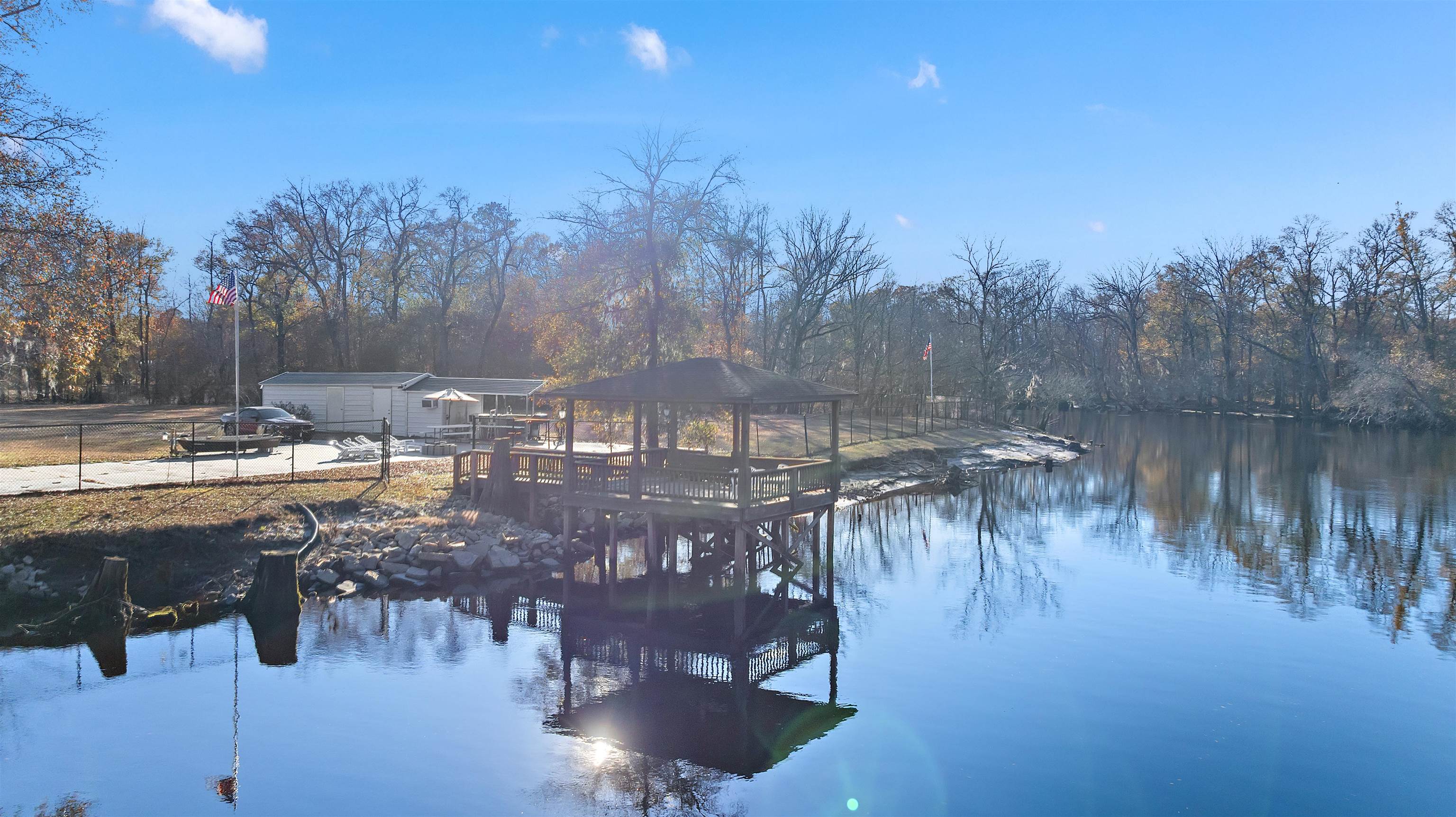 3429 River Rd. Property Photo 2