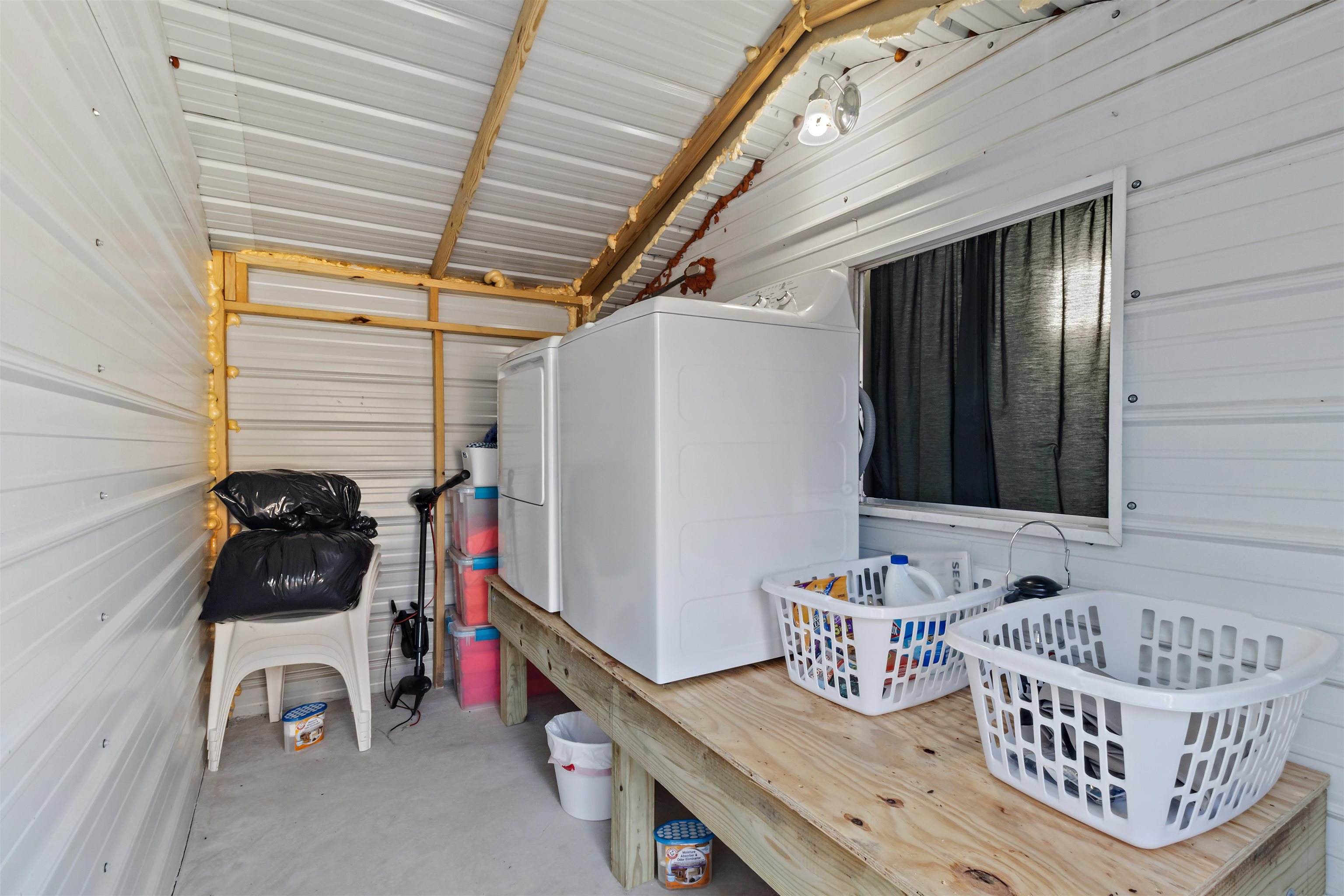 3429 River Rd. Property Photo 8