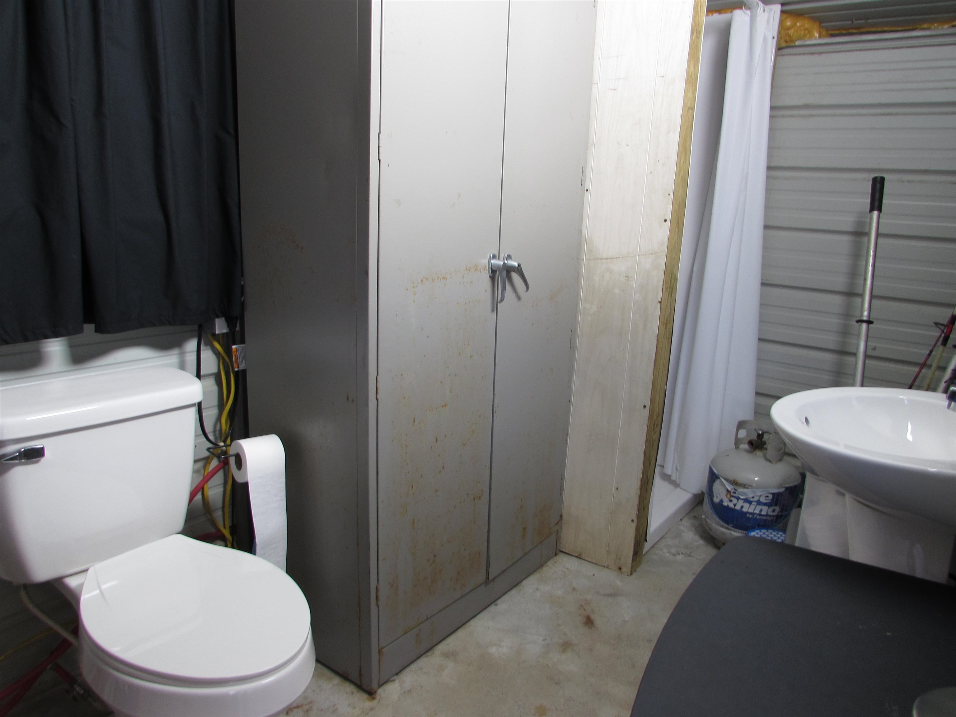3429 River Rd. Property Photo 11