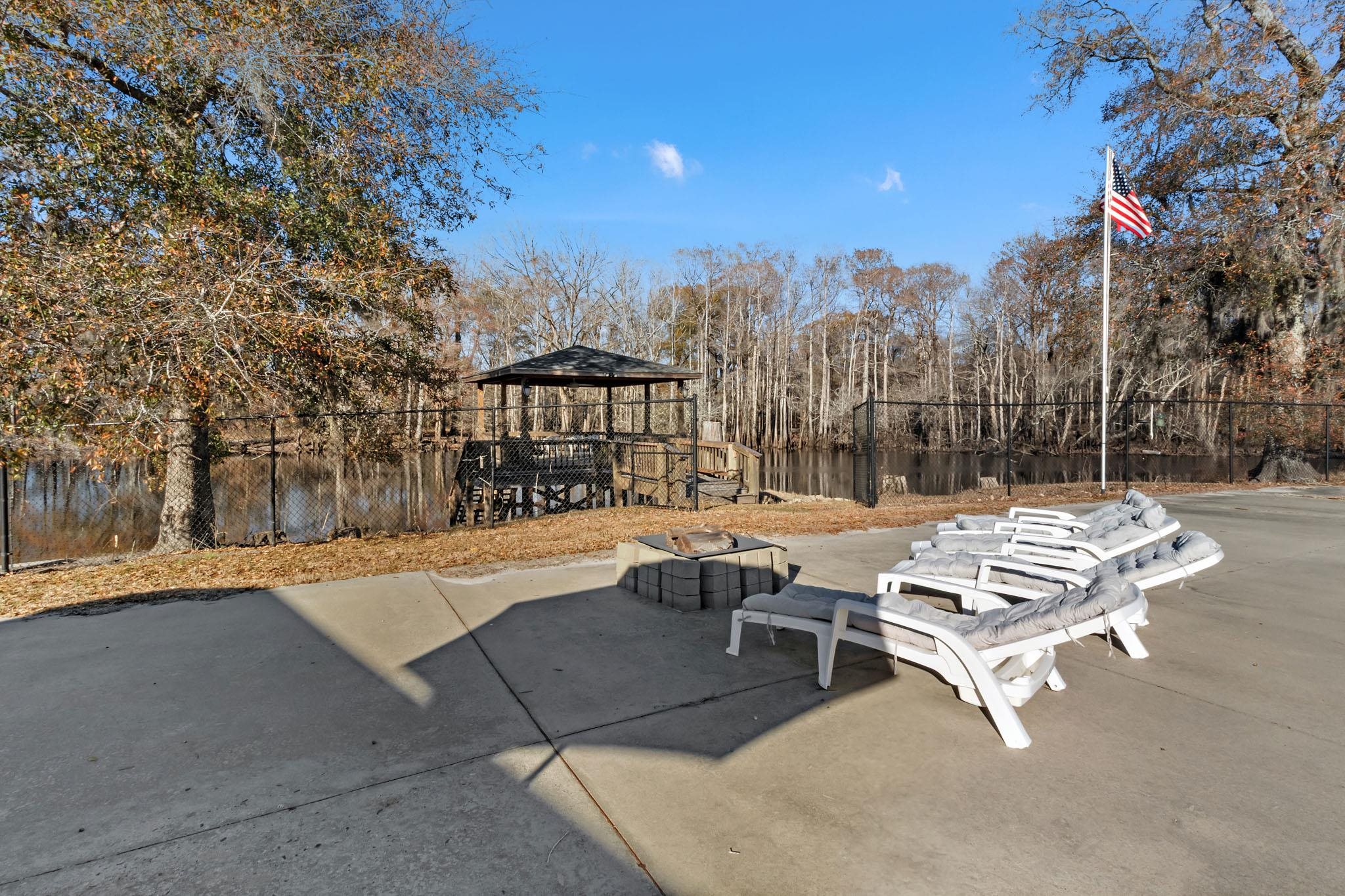 3429 River Rd. Property Photo 25