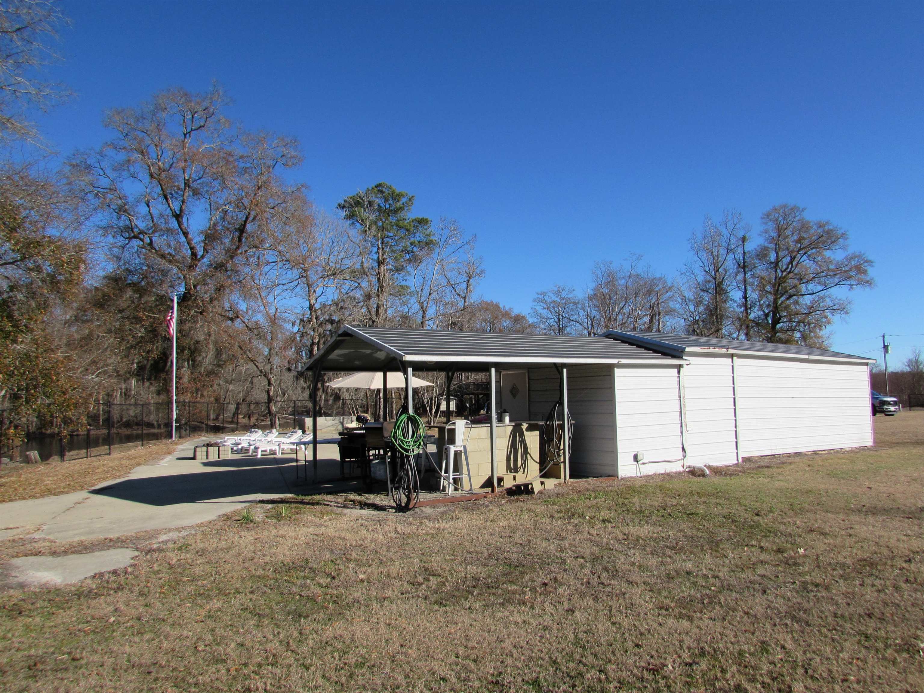 3429 River Rd. Property Photo 34