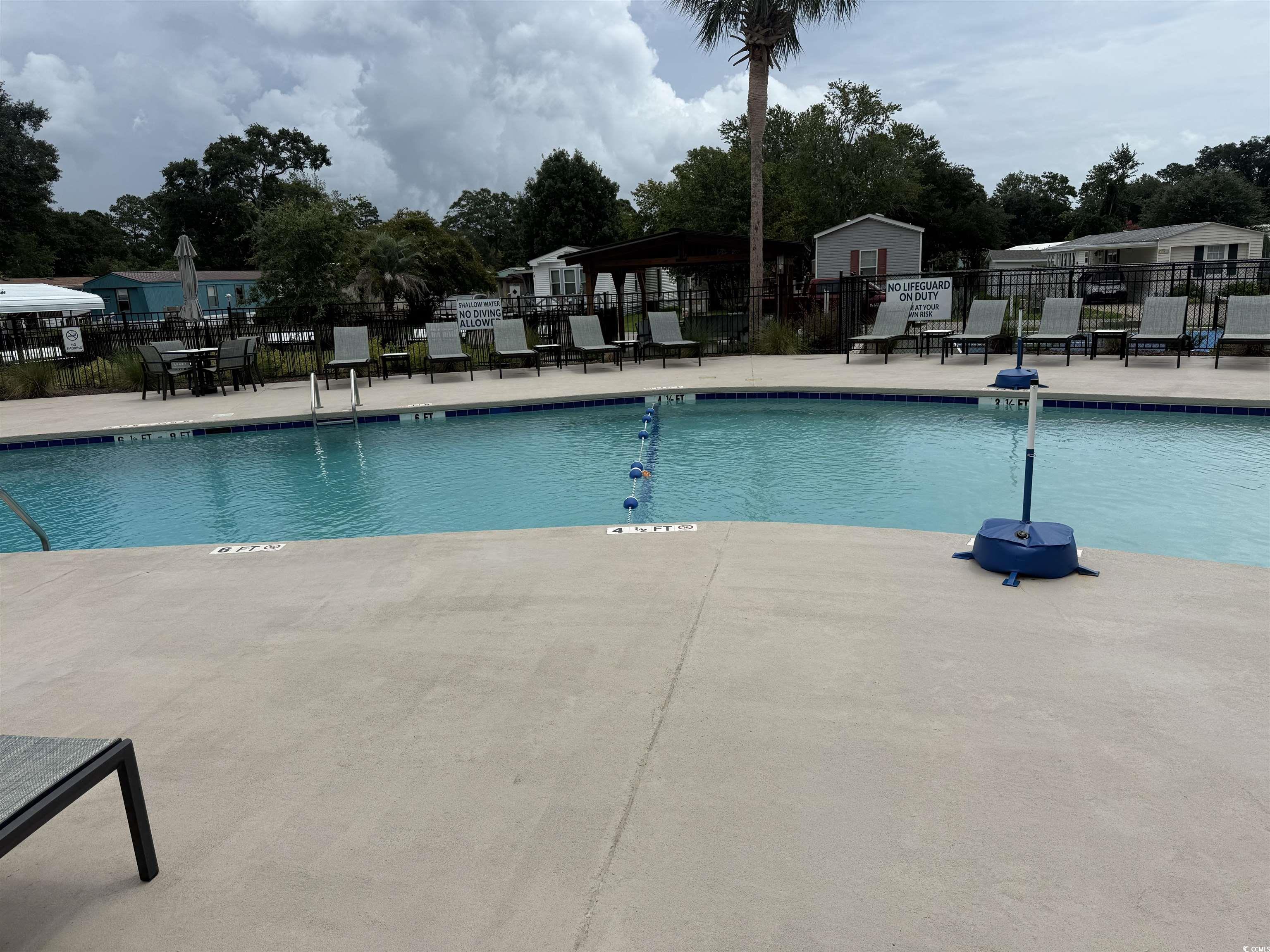 19 Poolside Dr. Property Photo 27