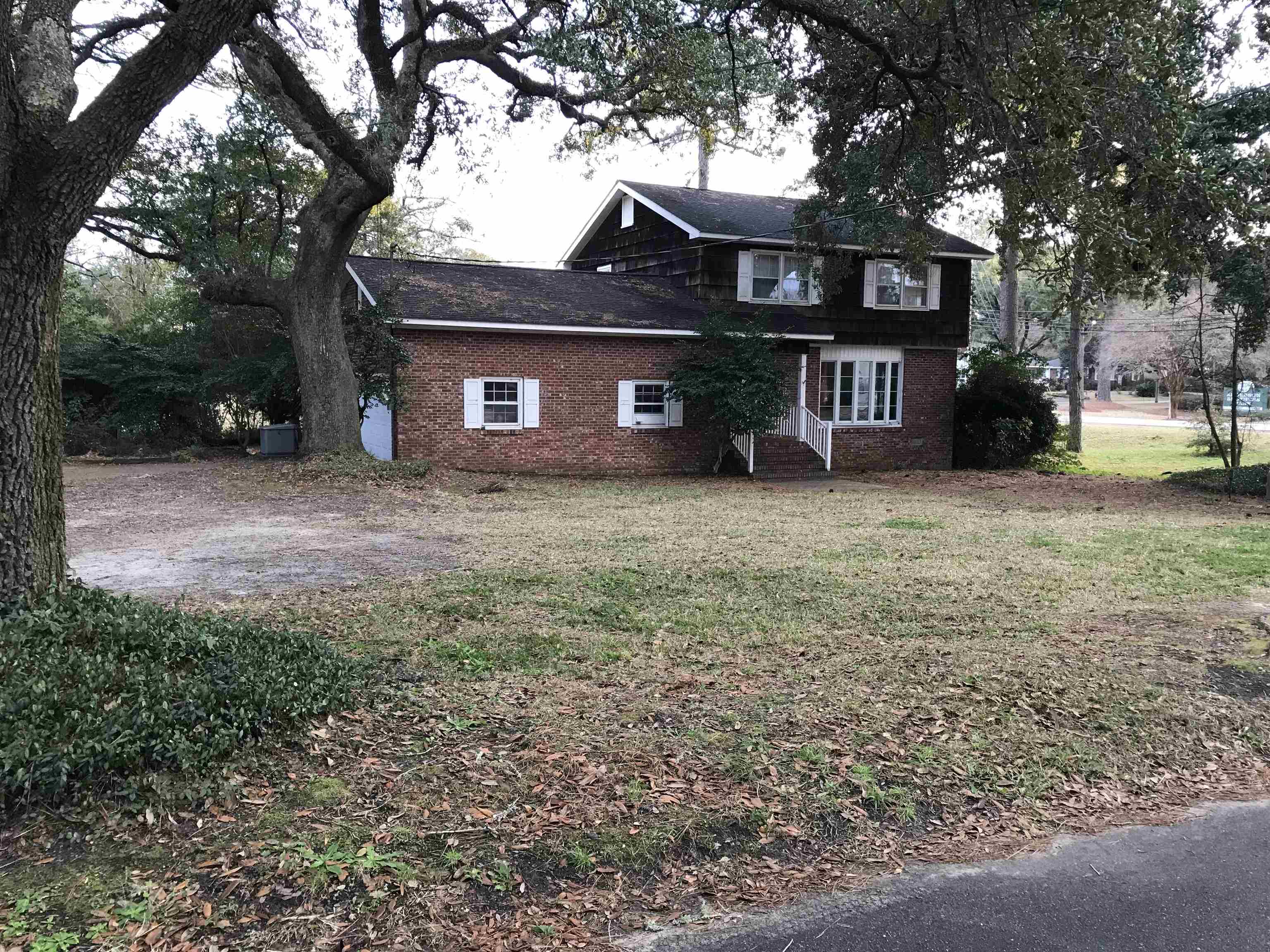 1201 Landgrave St. Property Photo 1