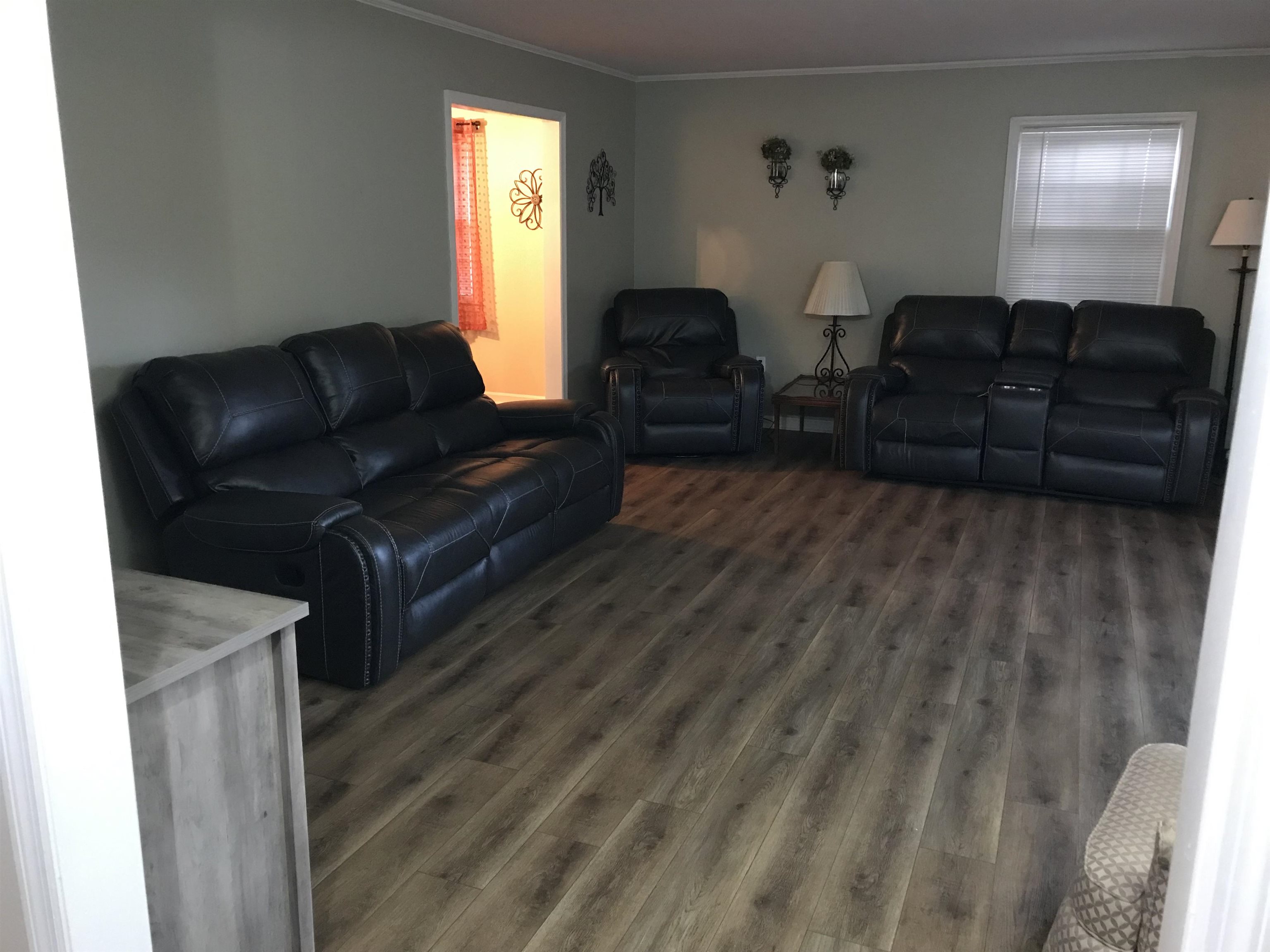 1201 Landgrave St. Property Photo 10