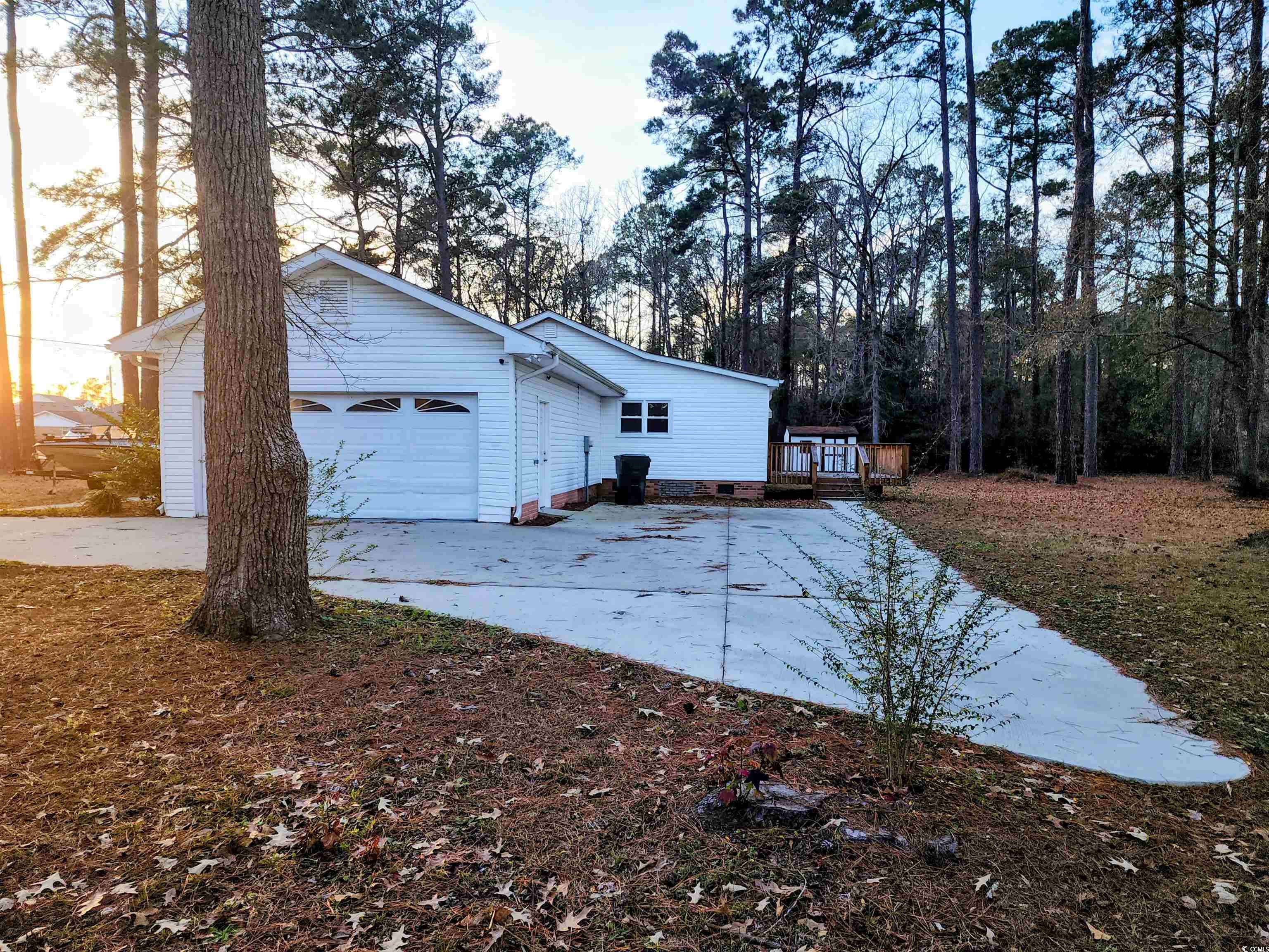 2108 Cultra Rd. Property Photo 6