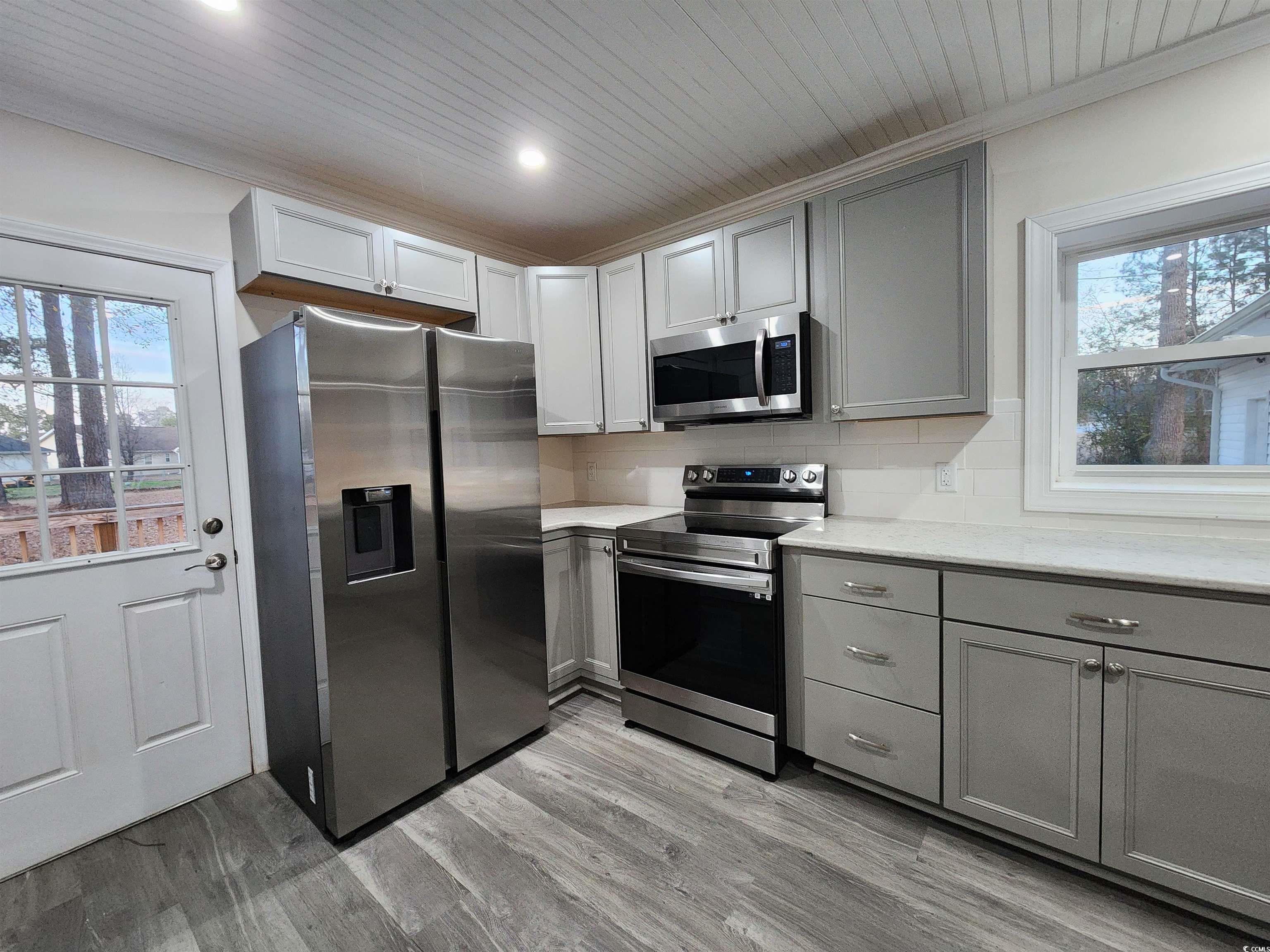 2108 Cultra Rd. Property Photo 24
