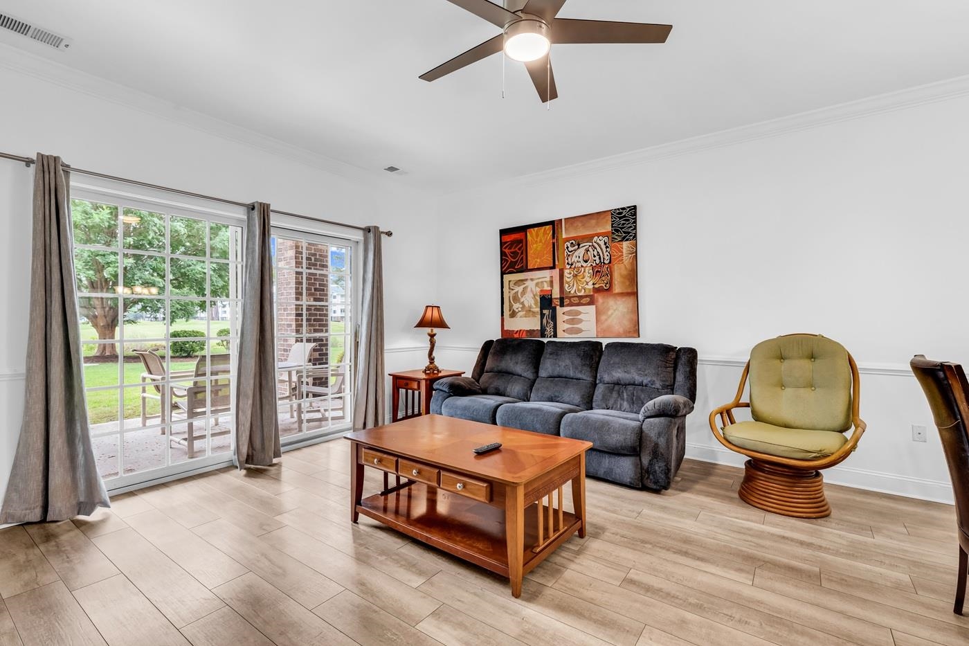 4801 Luster Leaf Circle Property Photo 8