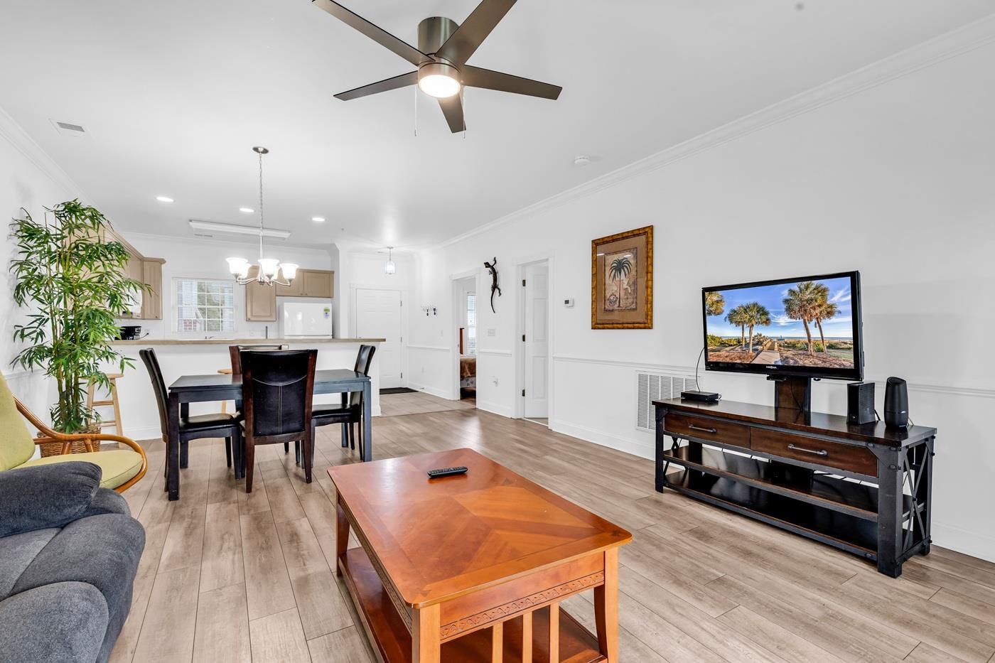 4801 Luster Leaf Circle Property Photo 11