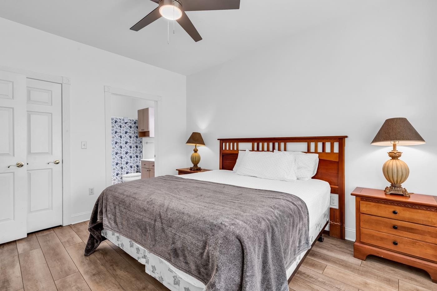 4801 Luster Leaf Circle Property Photo 21