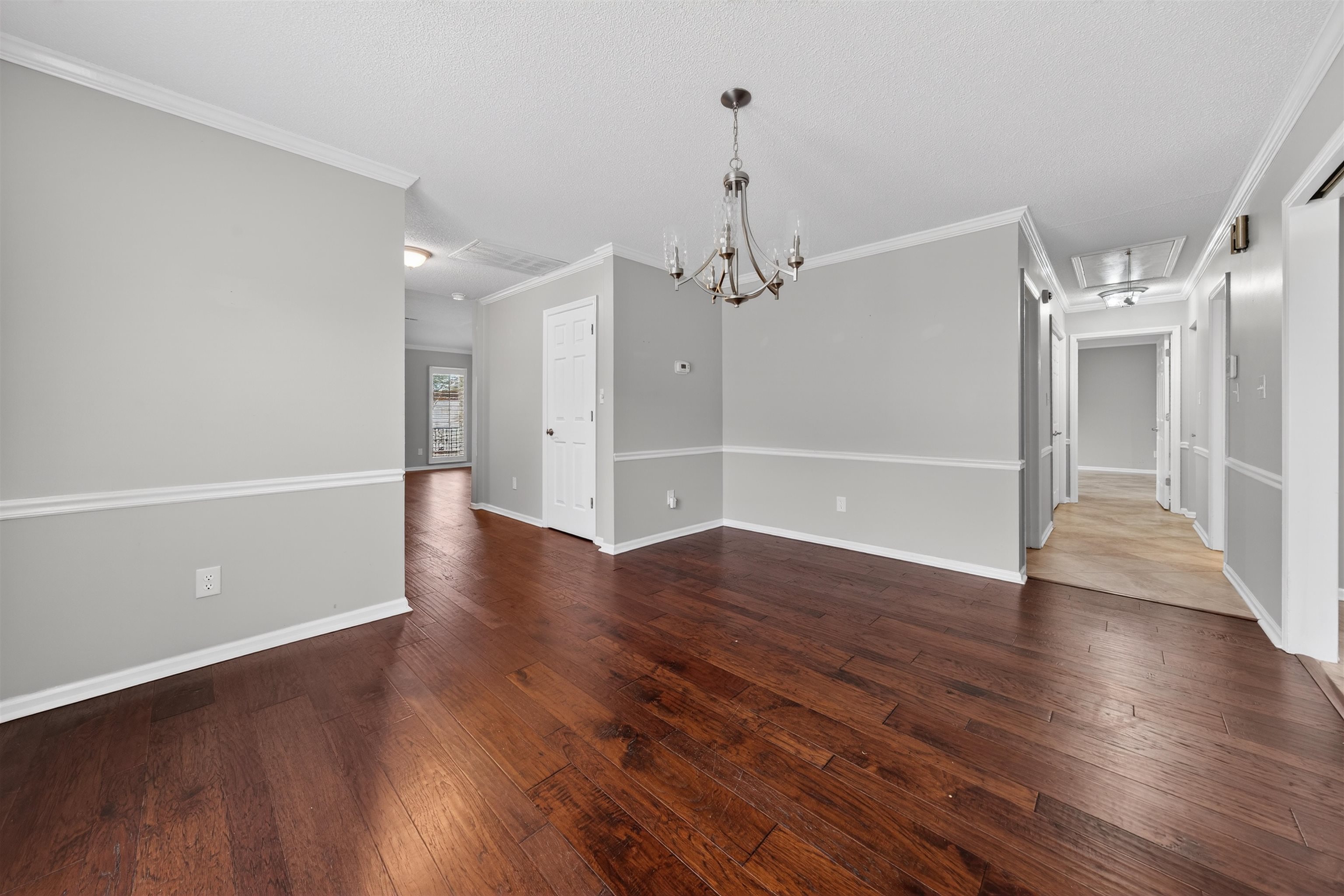 5 San Marks Ct. Property Photo 14