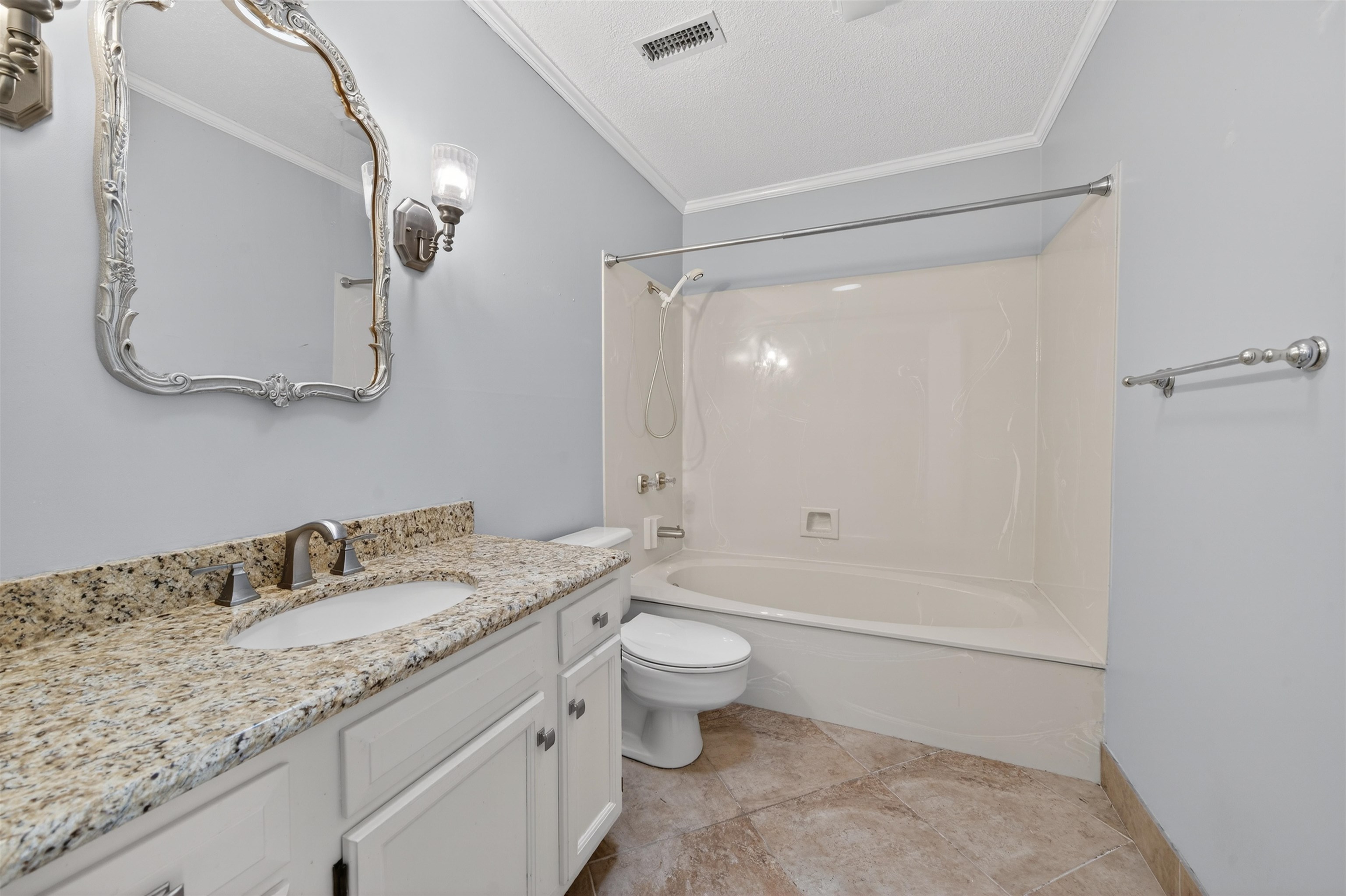 5 San Marks Ct. Property Photo 23