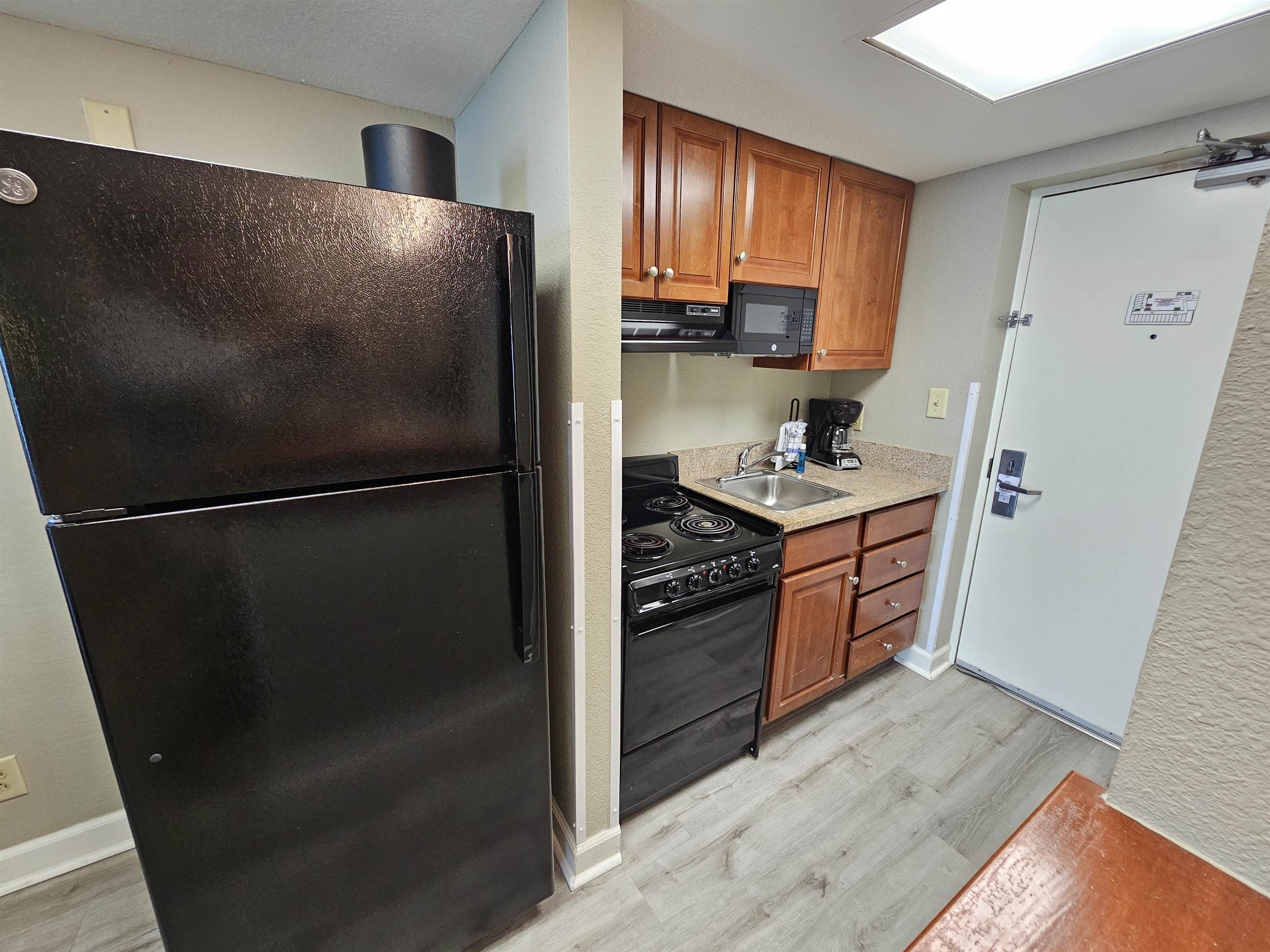 5300 N Ocean Blvd. Property Photo 3