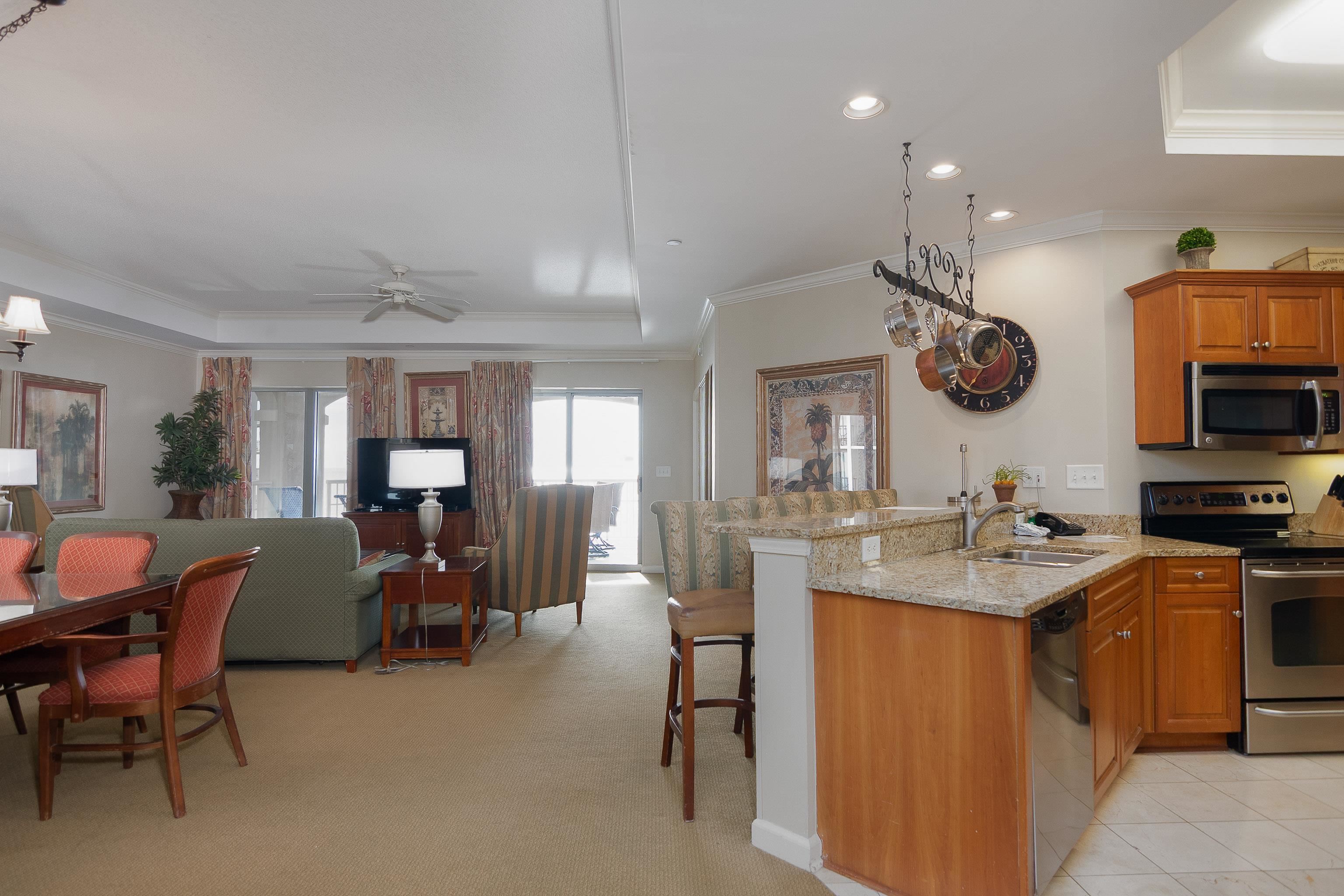 9994 Beach Club Dr. Property Photo 10
