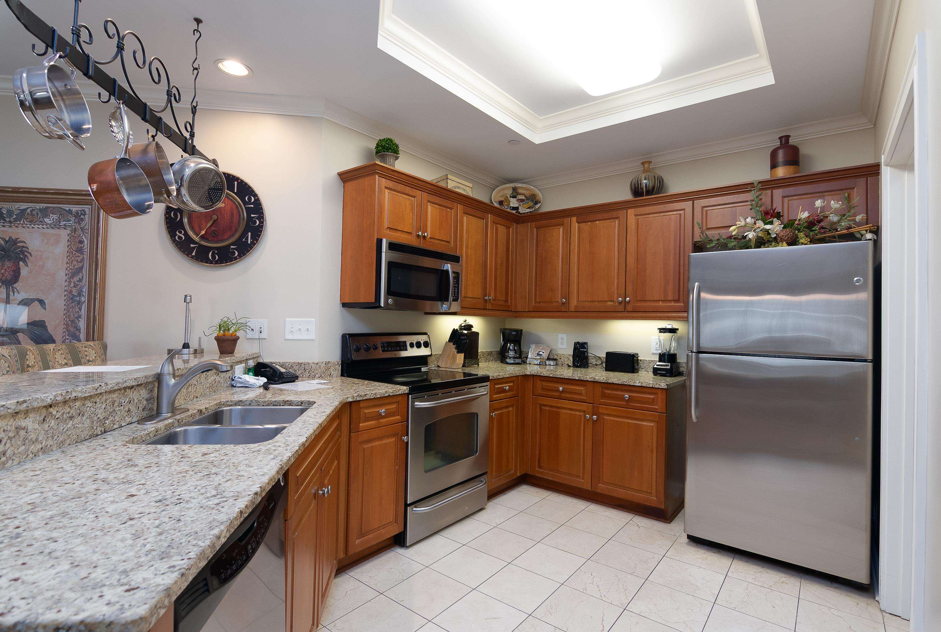 9994 Beach Club Dr. Property Photo 12