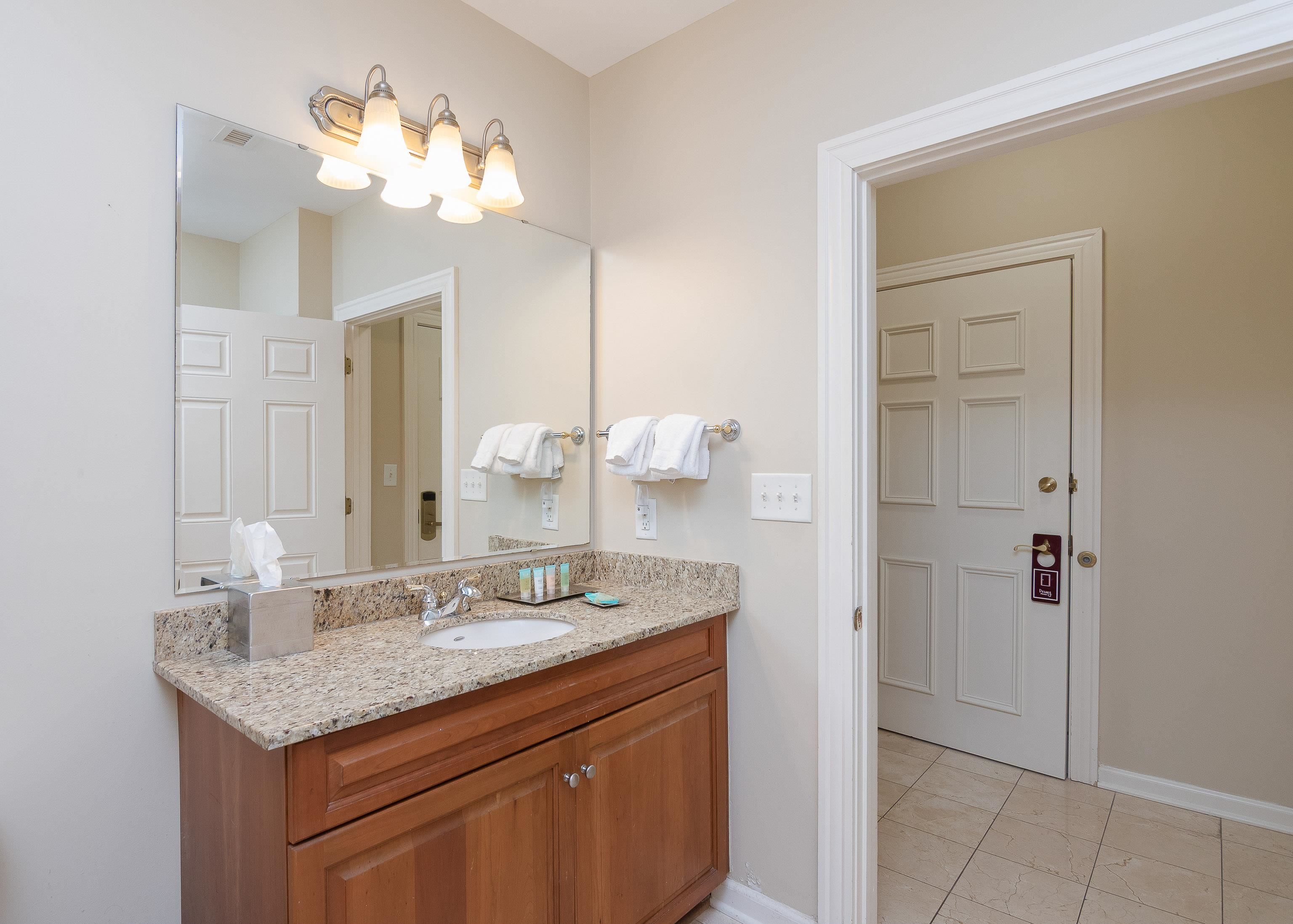 9994 Beach Club Dr. Property Photo 41