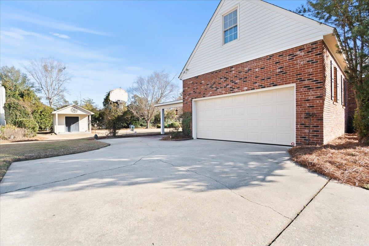 410 Devon Rd. Property Photo 4