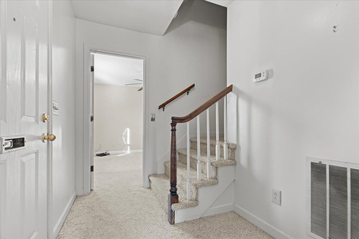 410 Devon Rd. Property Photo 9