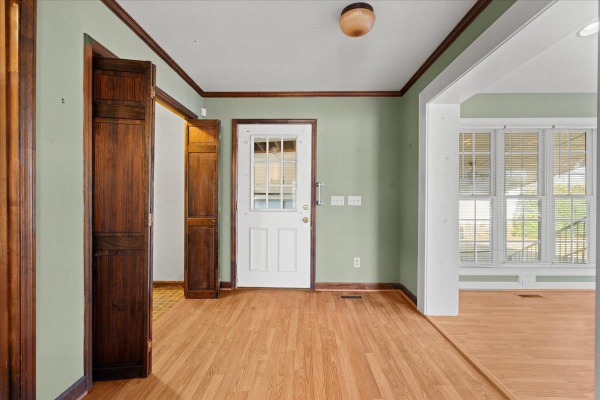410 Devon Rd. Property Photo 17