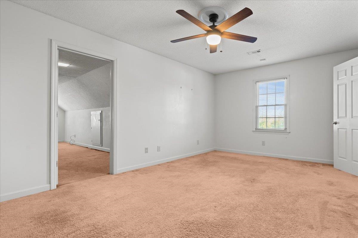 410 Devon Rd. Property Photo 32