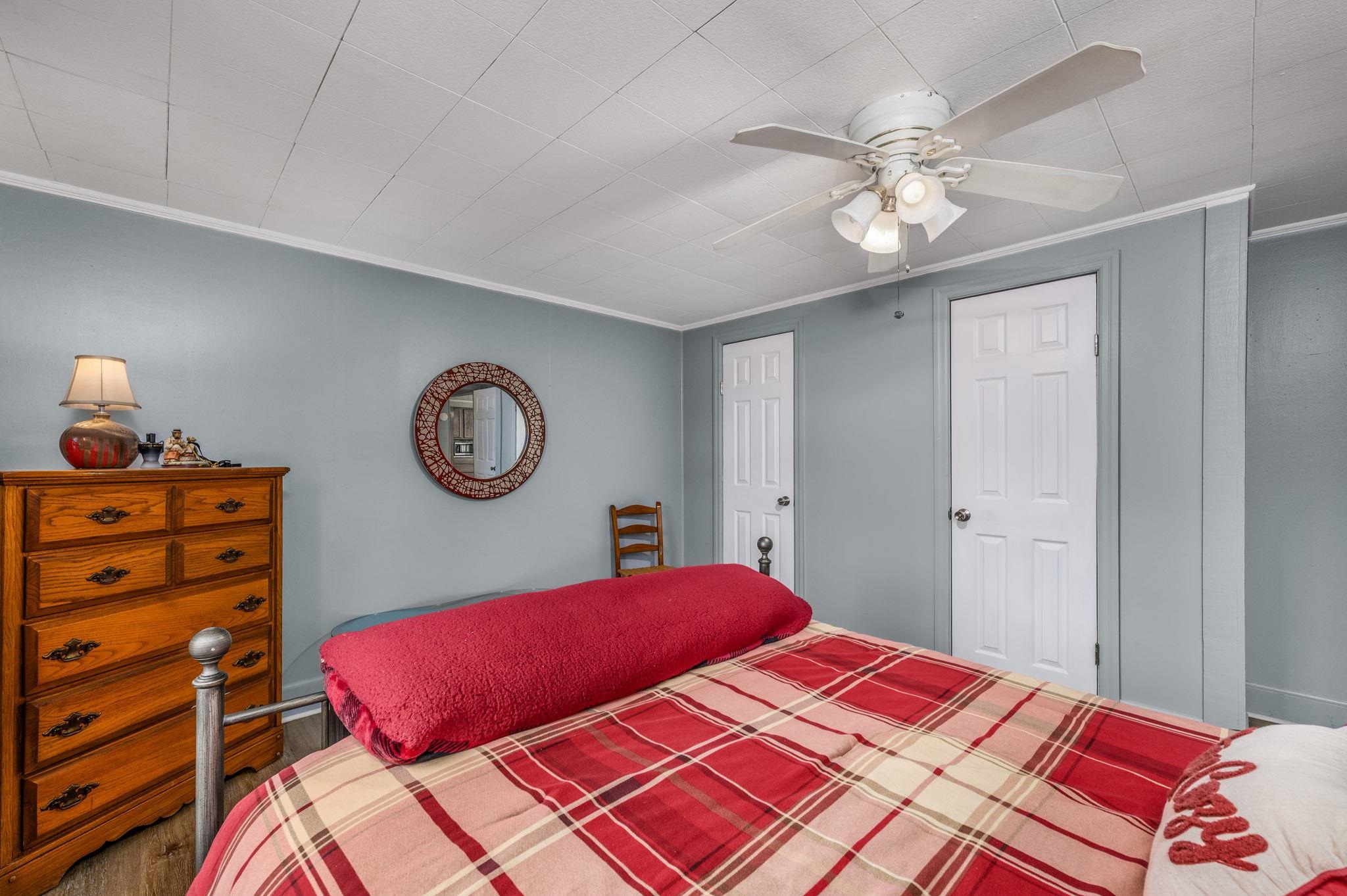 9300 Lake Swamp Rd. Property Photo 10