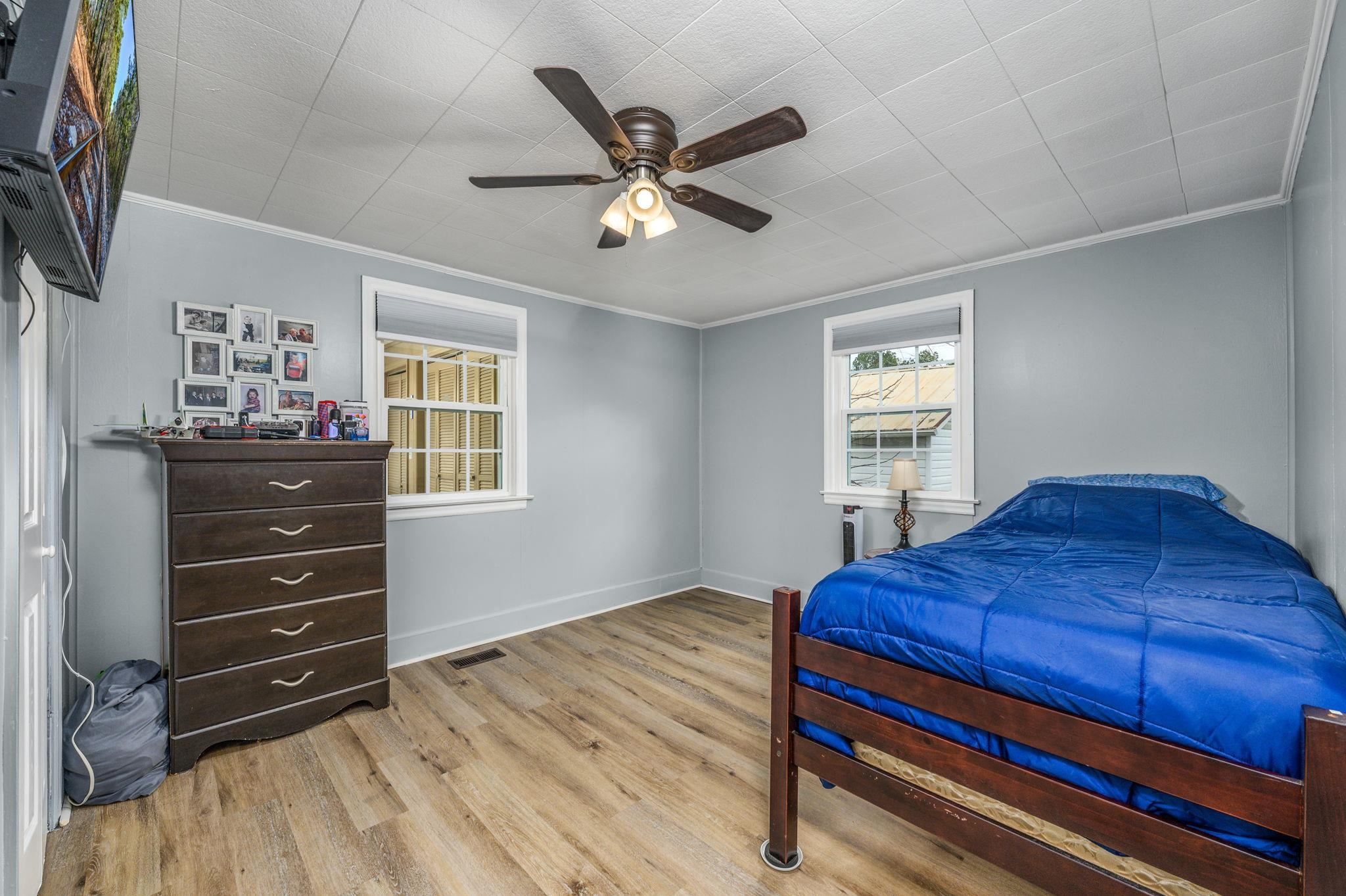 9300 Lake Swamp Rd. Property Photo 12