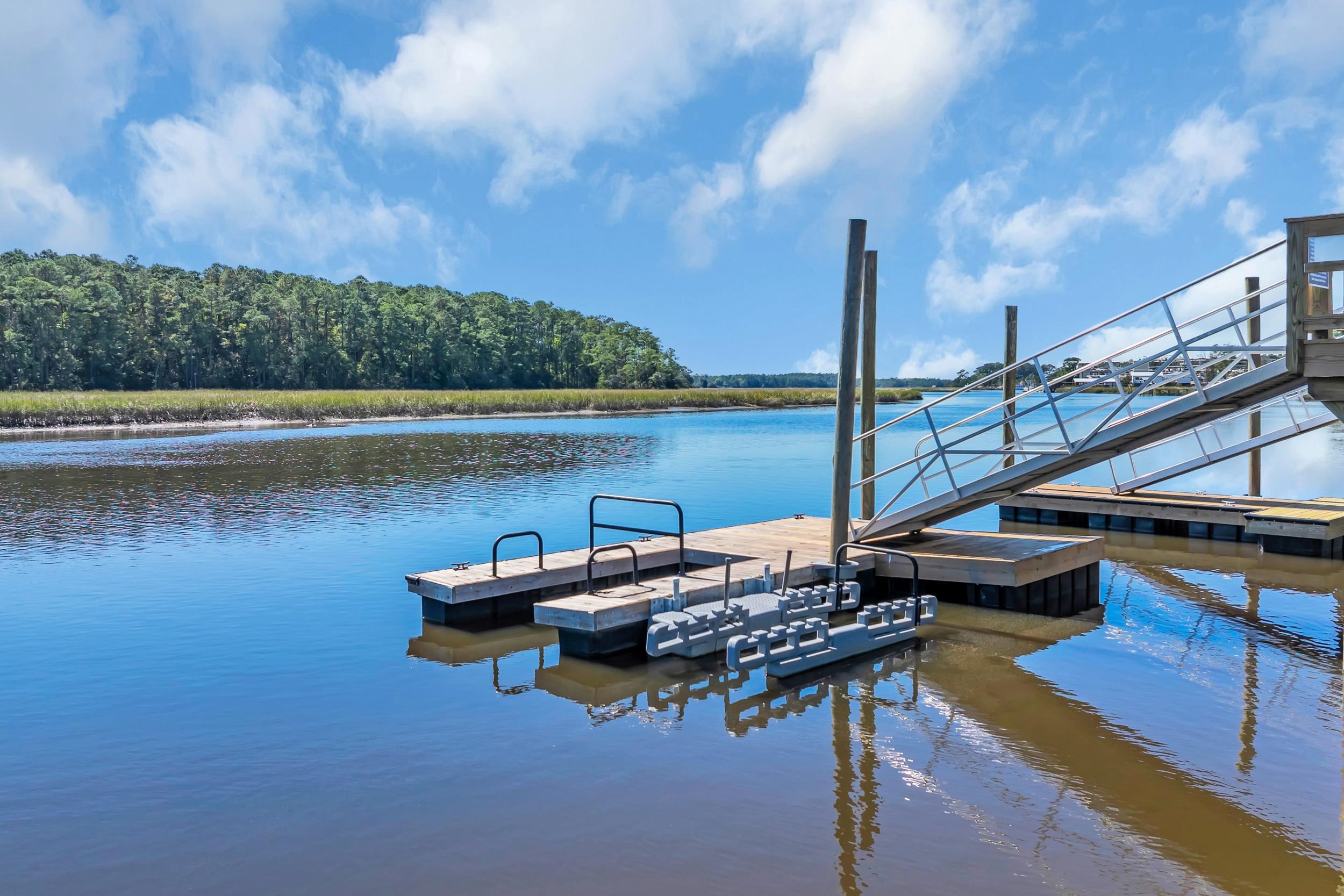 1529 Coastal Cove Ln Property Photo 29