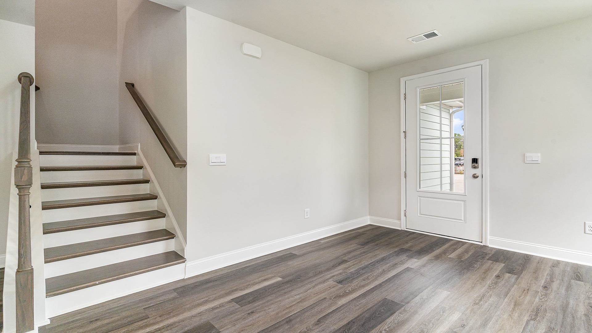 214 Bantry Ln. Property Photo 2