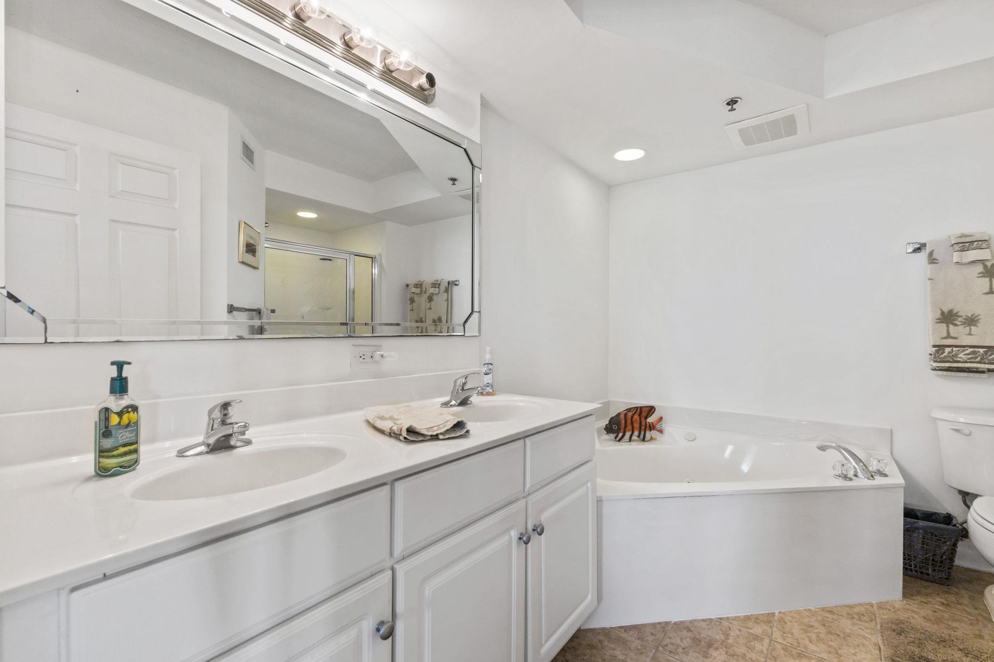 5310 N Ocean Blvd. Property Photo 25