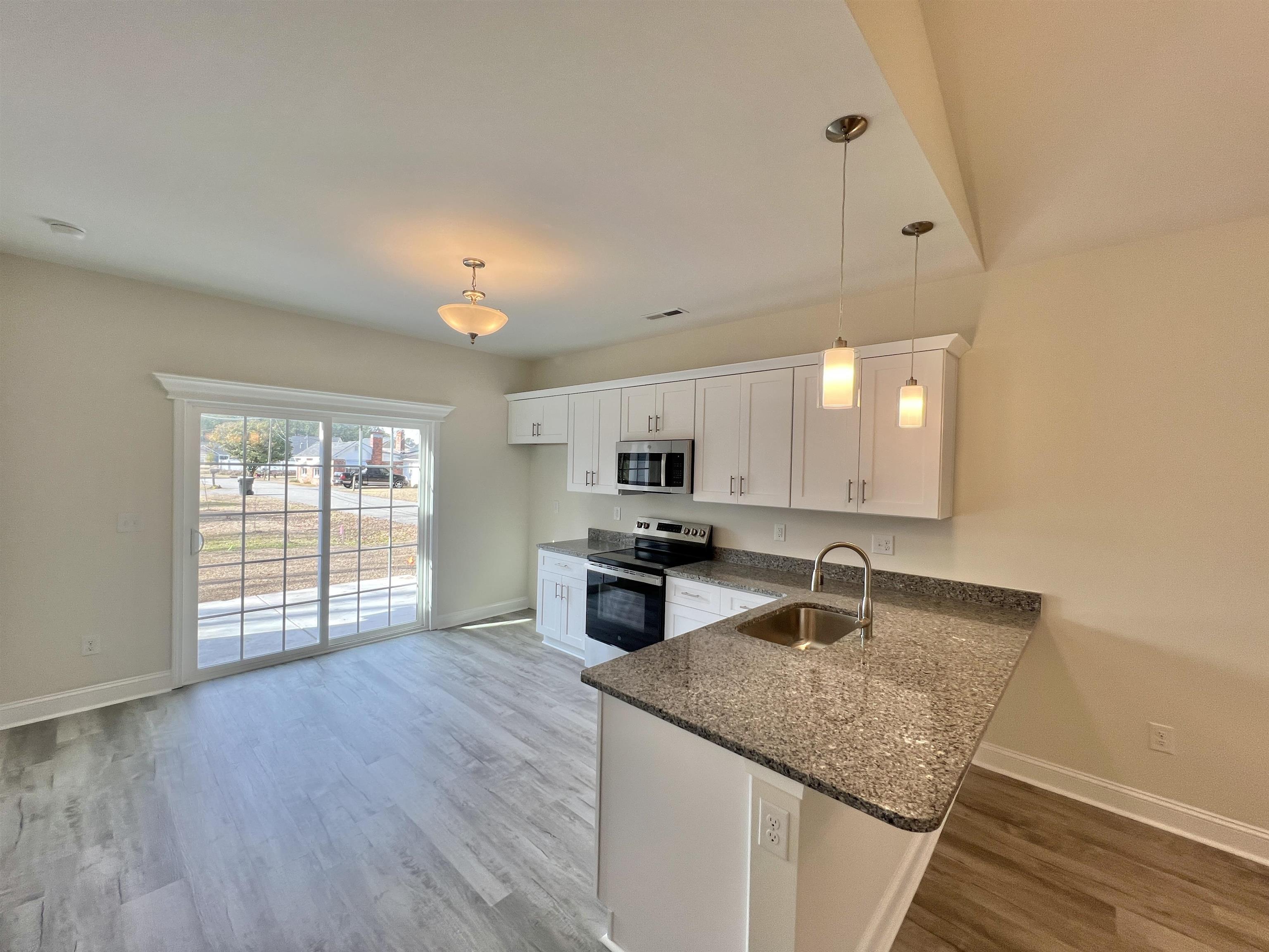 1211 Cherry St. Property Photo 5