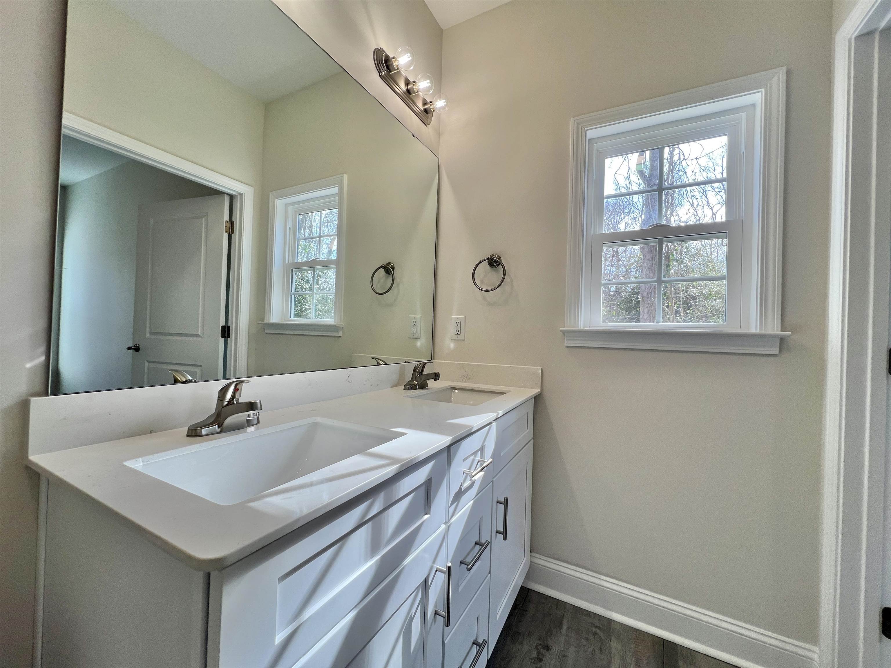 1211 Cherry St. Property Photo 9