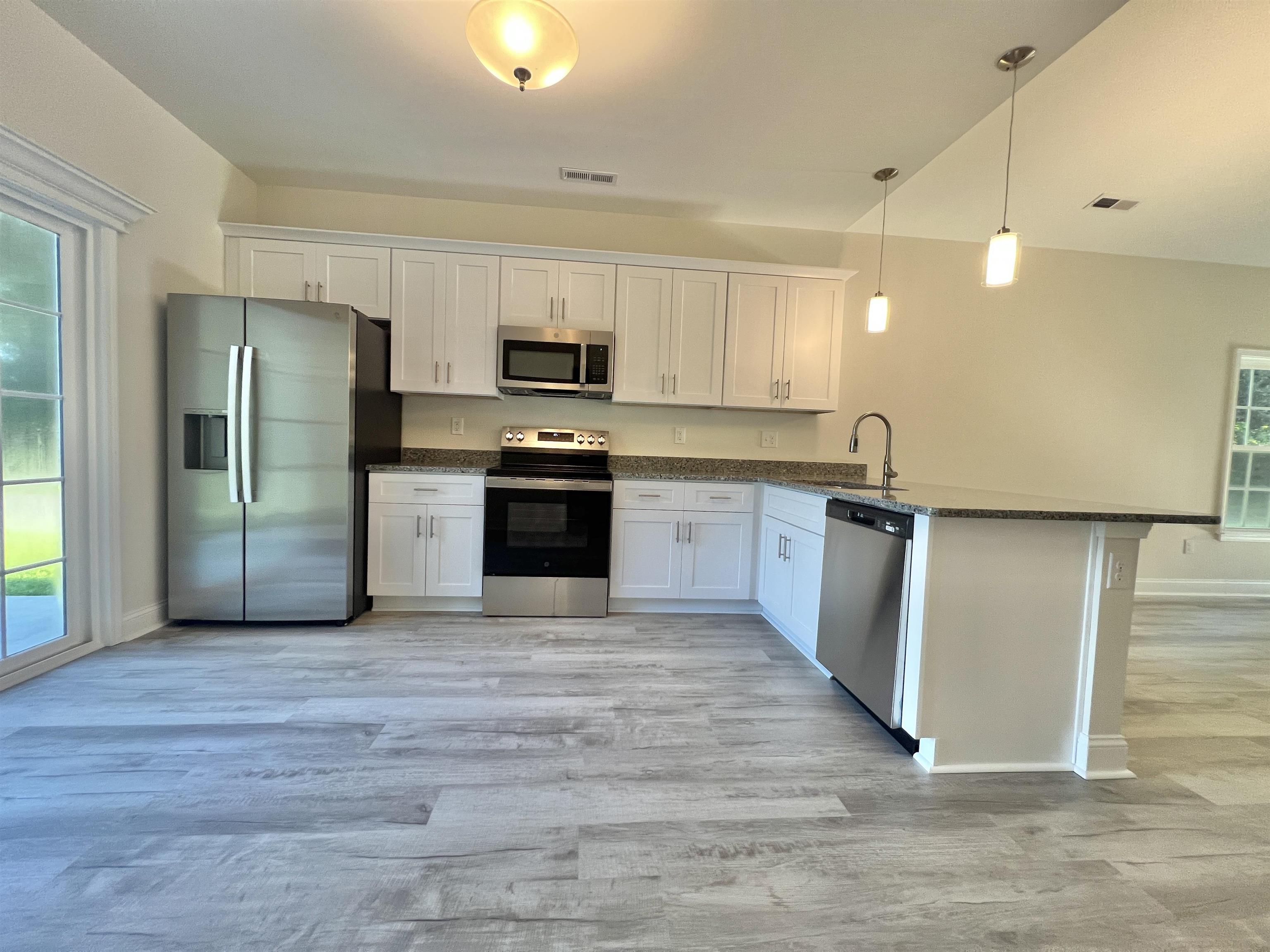 1211 Cherry St. Property Photo 15