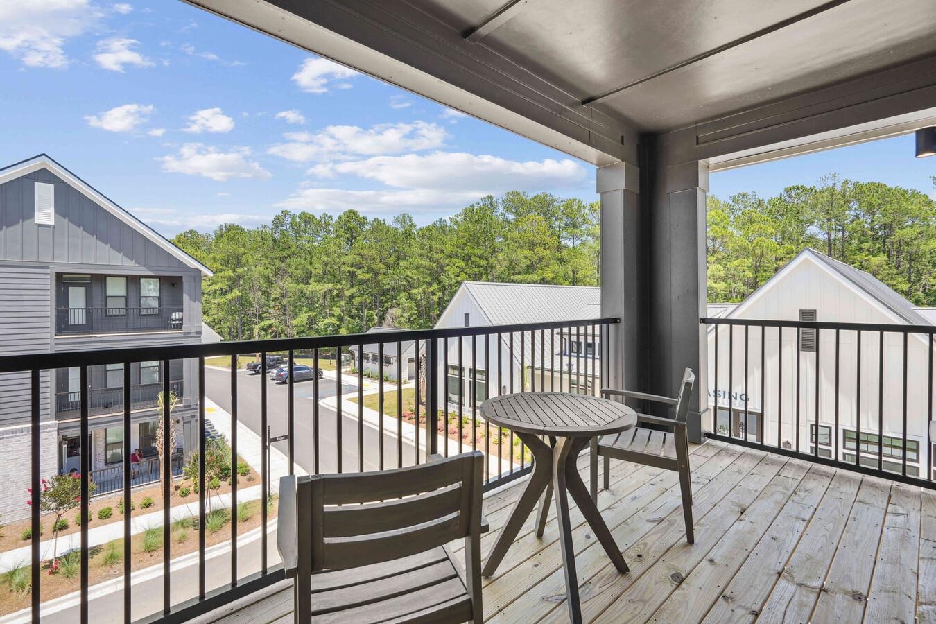 331 Pickwick Dr. Property Photo 23