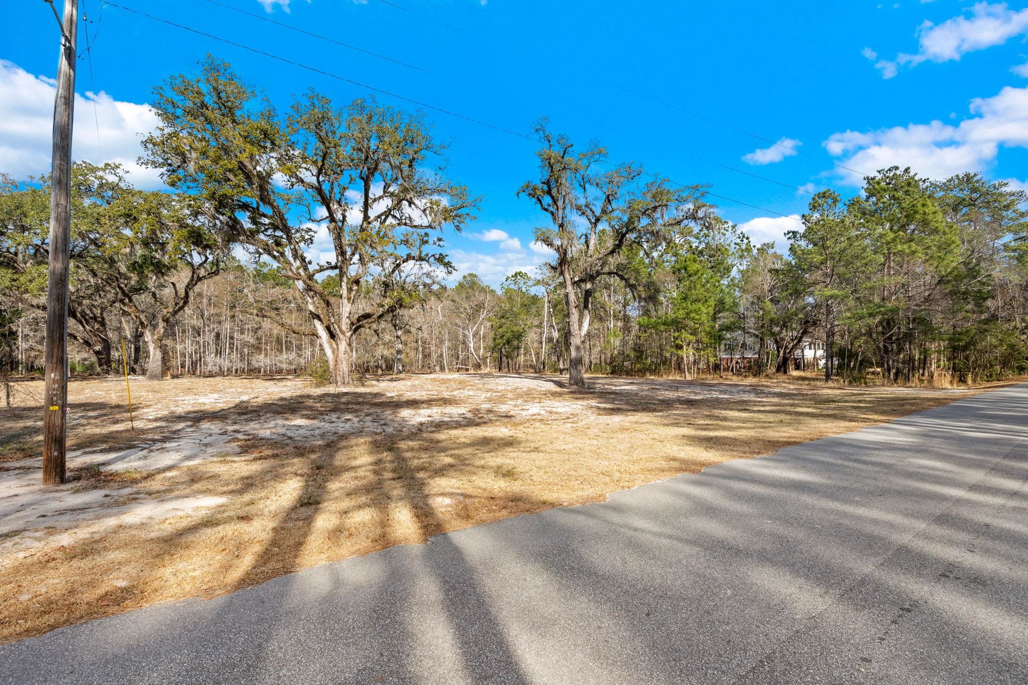 1716 Gray Oaks Dr. Property Photo 21