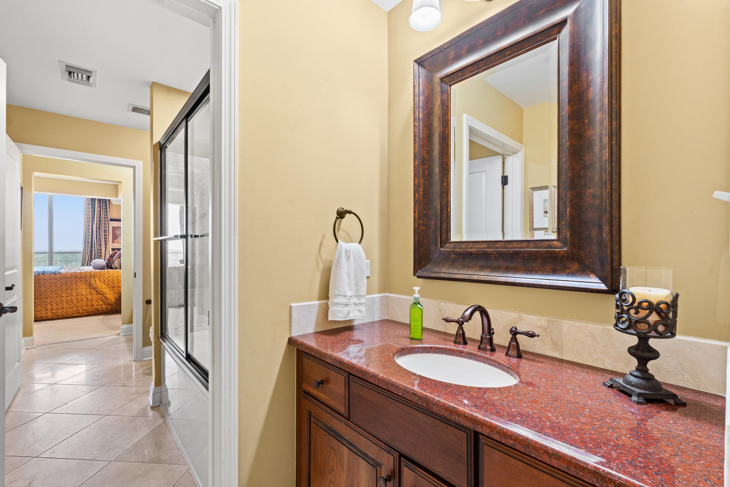 9547 Edgerton Dr. Property Photo 21