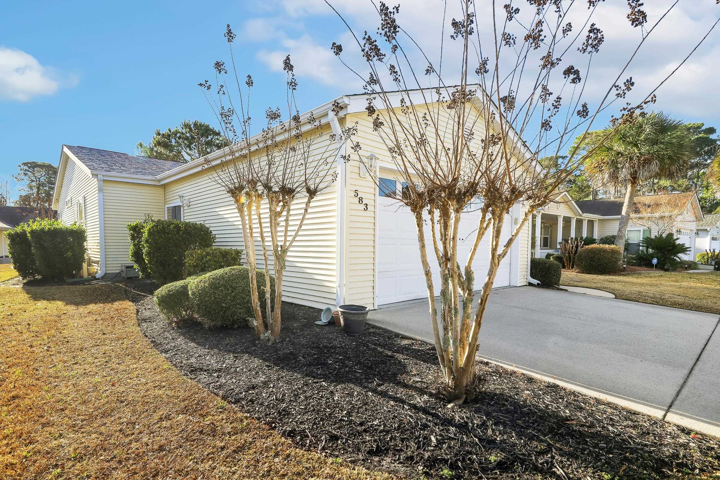 583 Woodholme Dr. Property Photo 6