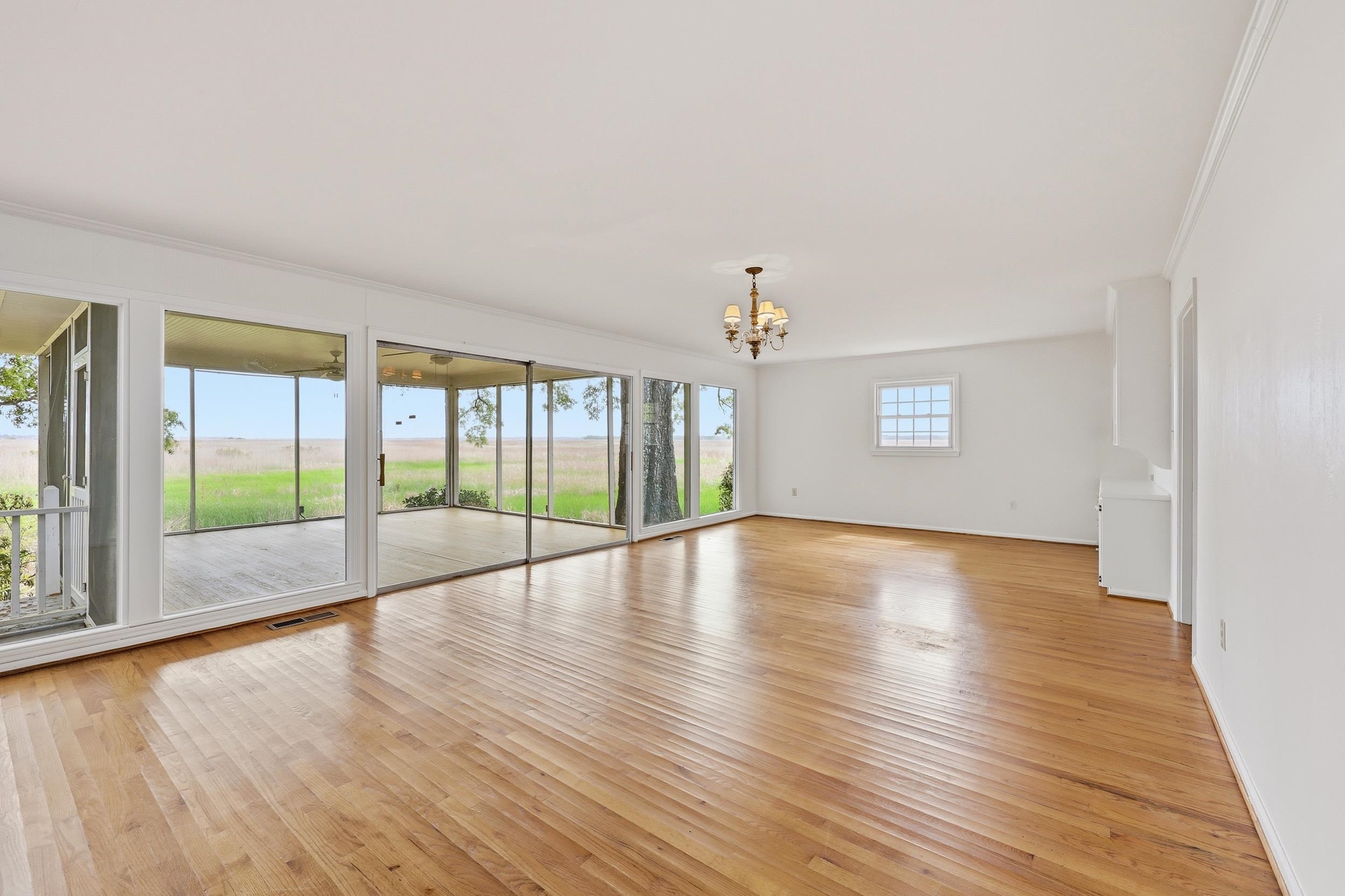 613 Cypress Ct. Property Photo 18