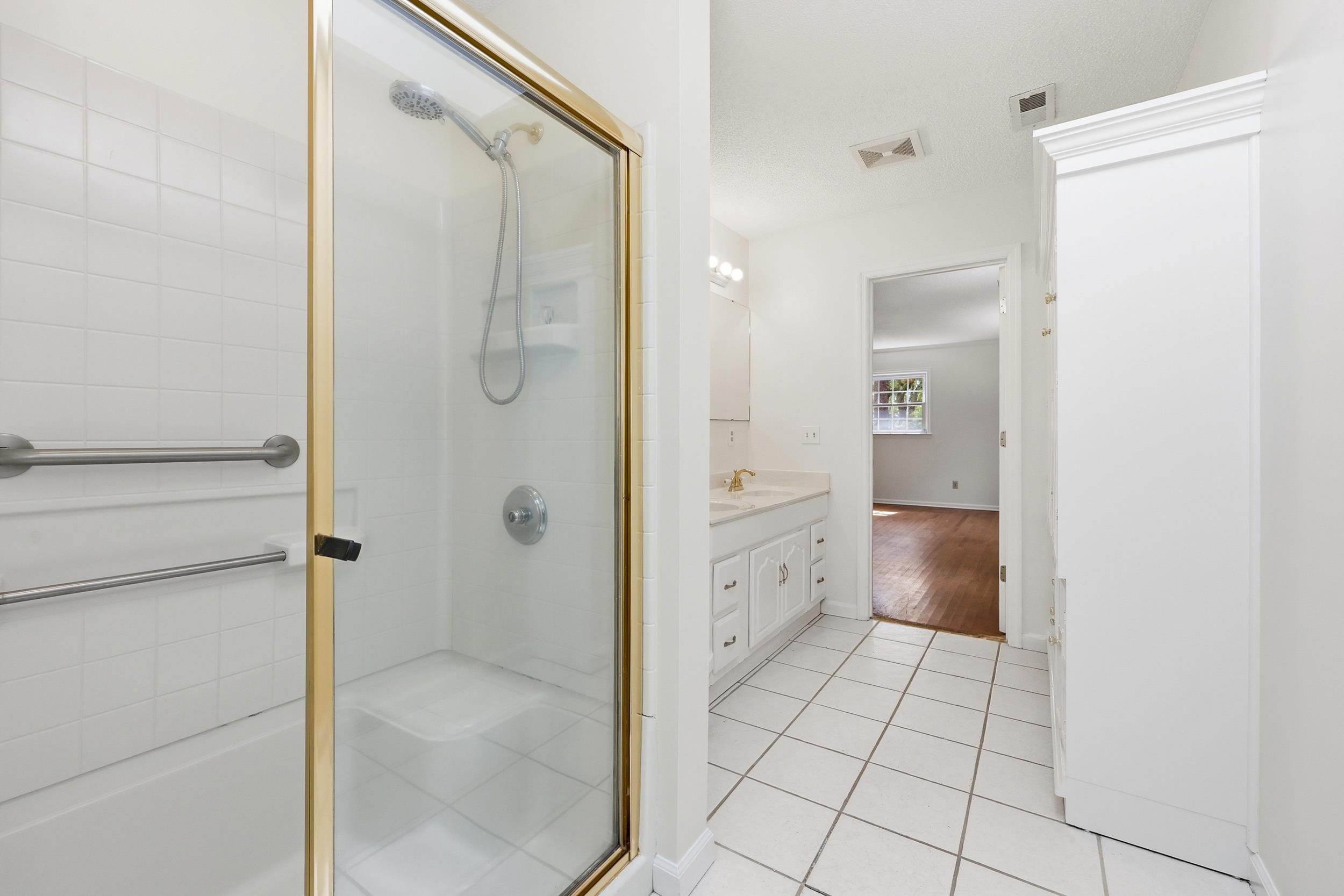 613 Cypress Ct. Property Photo 24