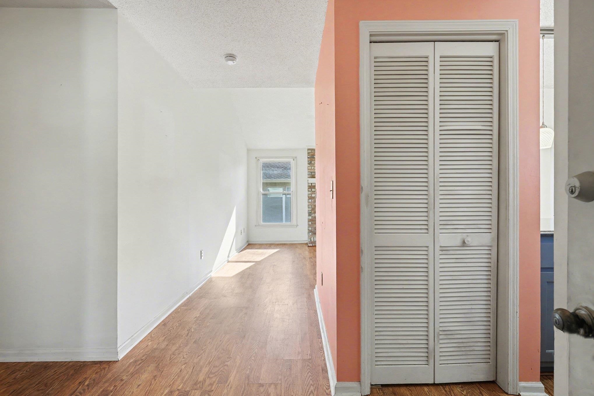 718 Live Oak Dr. Property Photo 16