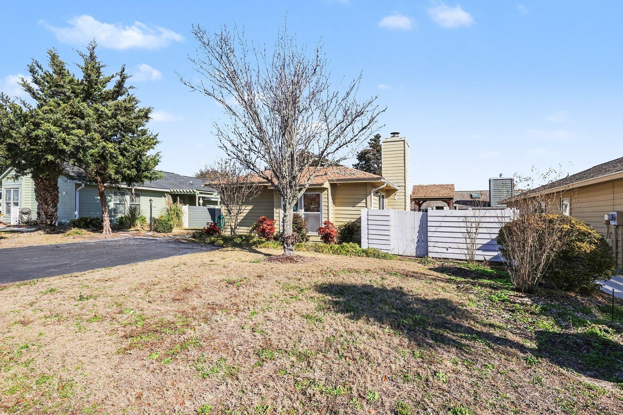 718 Live Oak Dr. Property Photo 35