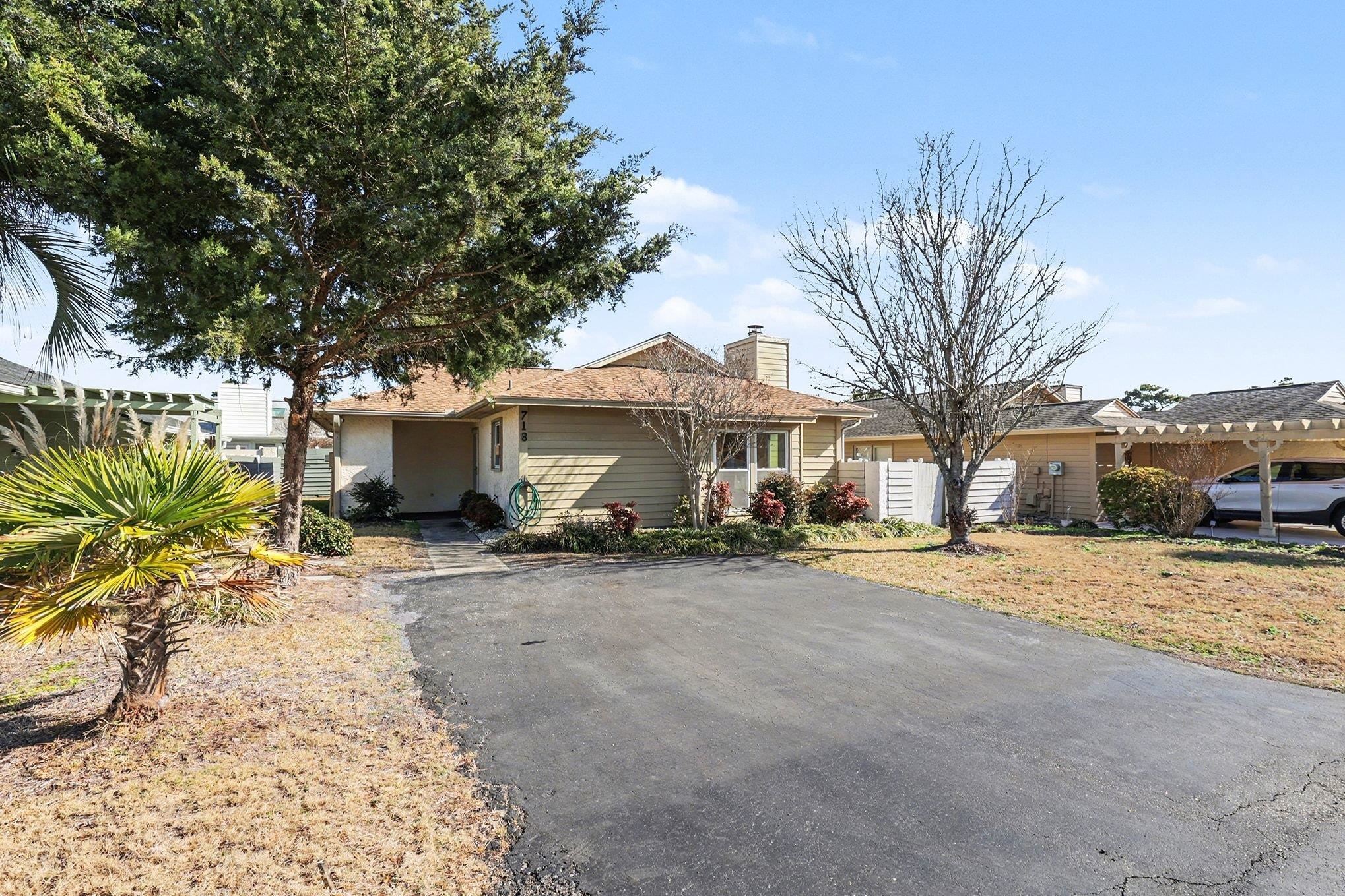 718 Live Oak Dr. Property Photo 38