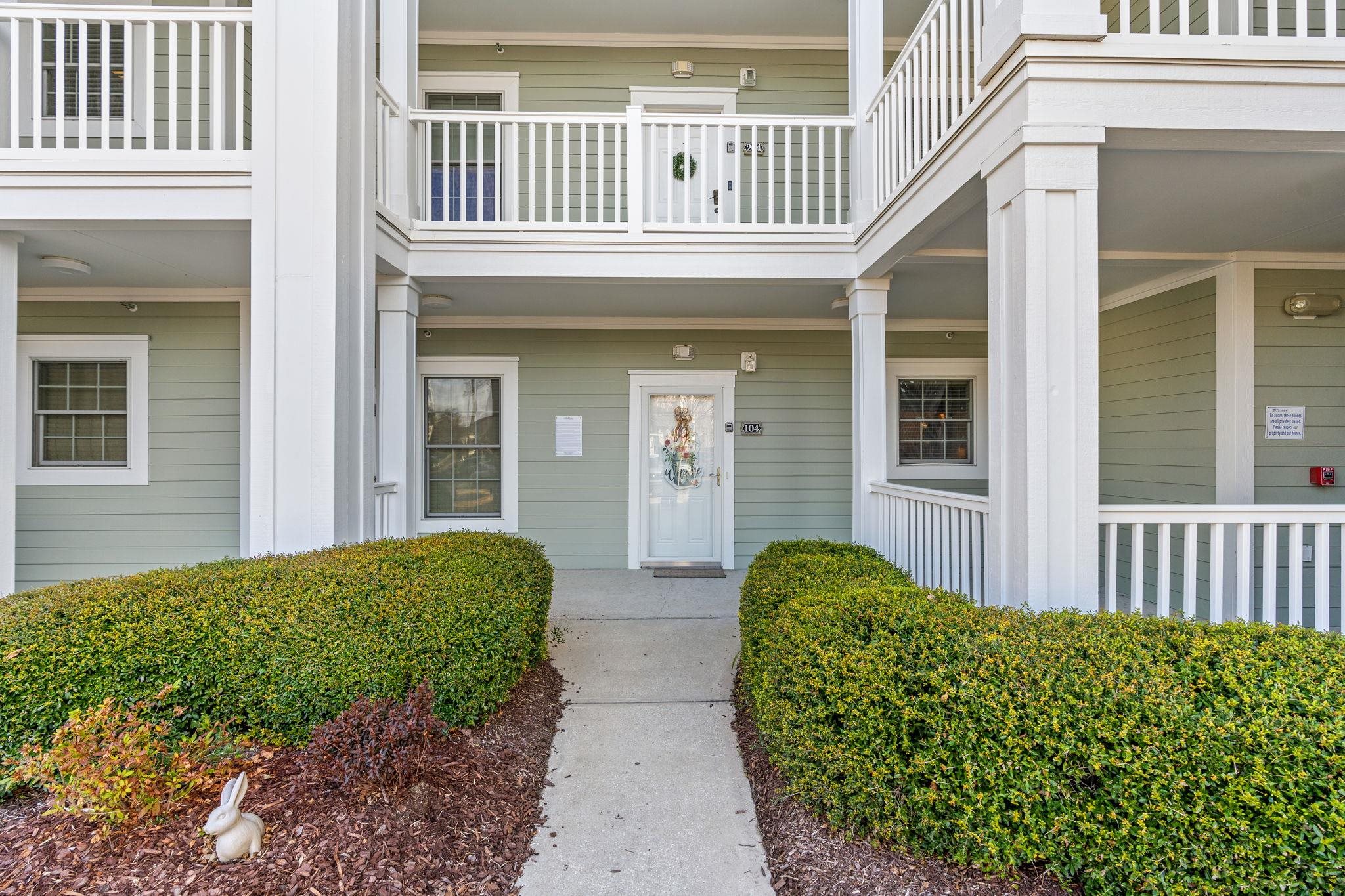 4895 Luster Leaf Circle Property Photo 3