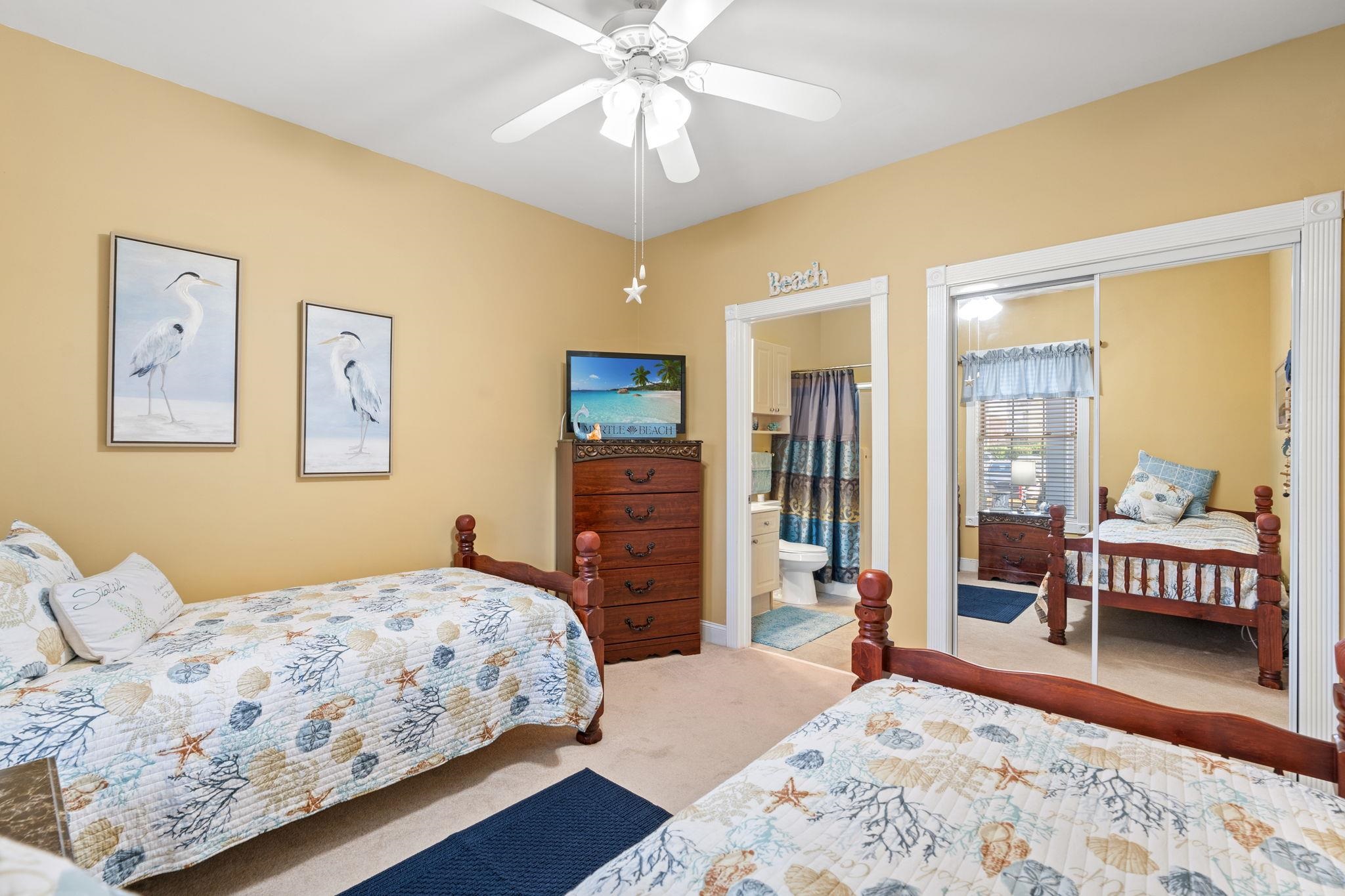 4895 Luster Leaf Circle Property Photo 17