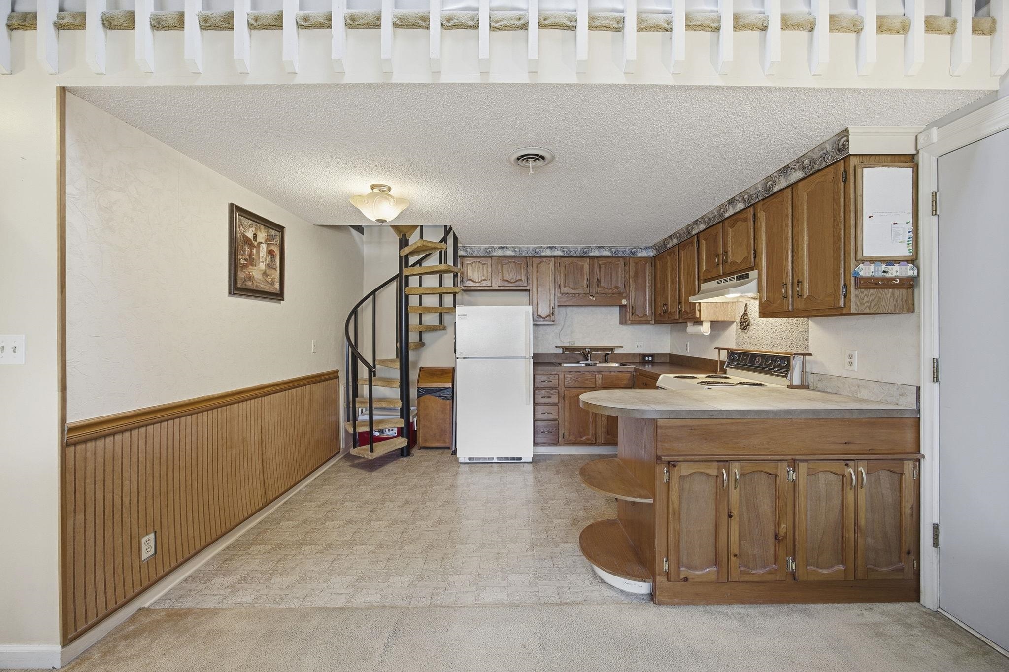 1202 Benna Dr. Property Photo 8