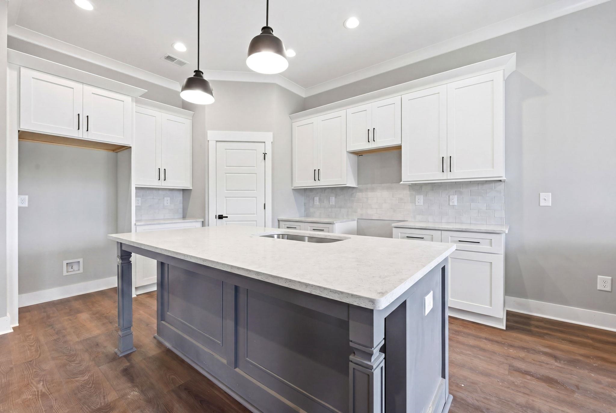 5662 Highway 668 Property Photo 12